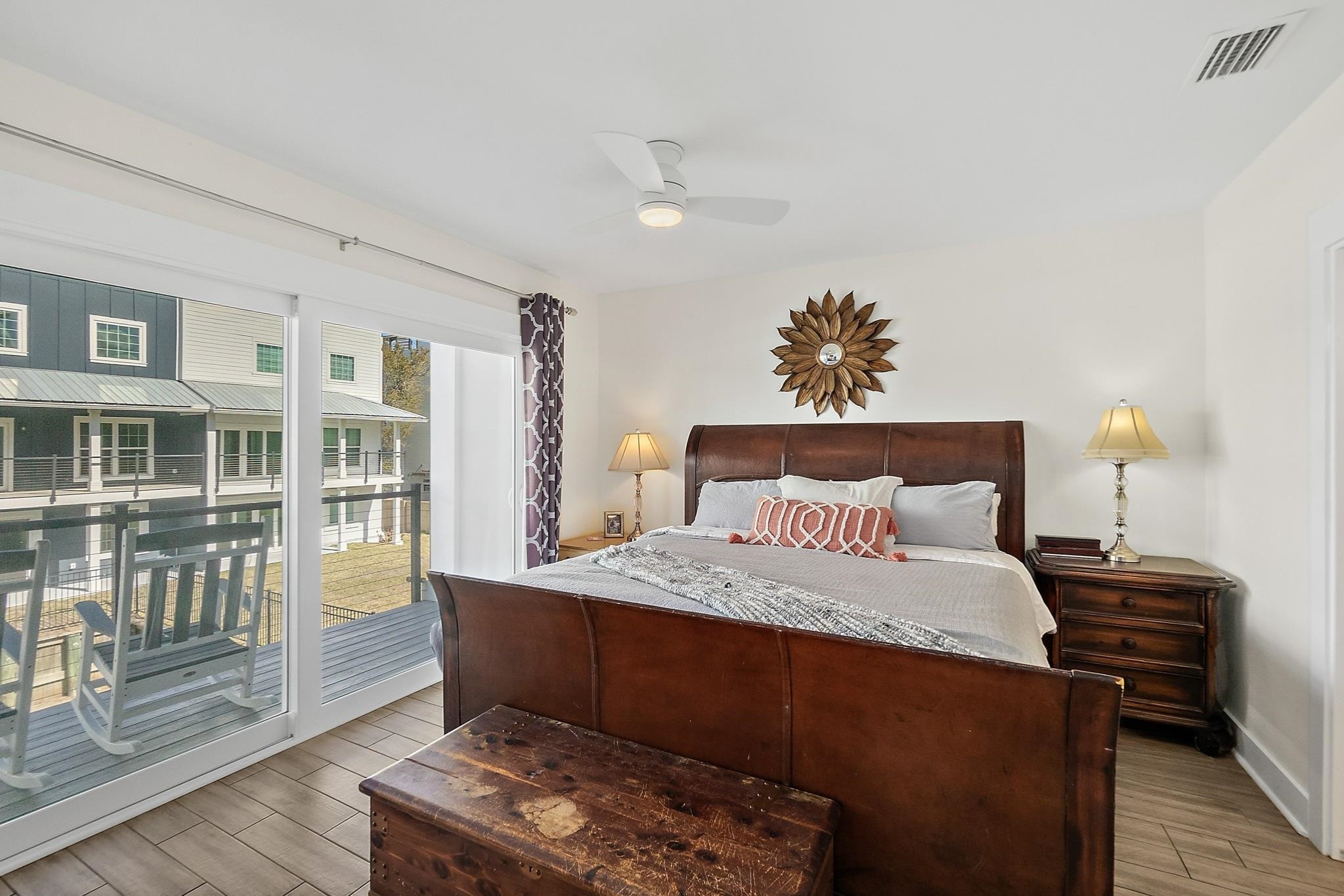 Image 30 of 59 For 13 Comares Ave