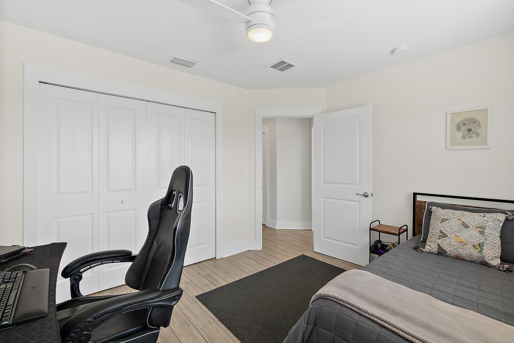 Image 43 of 59 For 13 Comares Ave