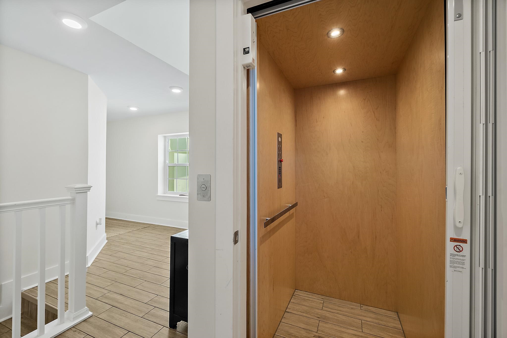 Image 6 of 59 For 13 Comares Ave