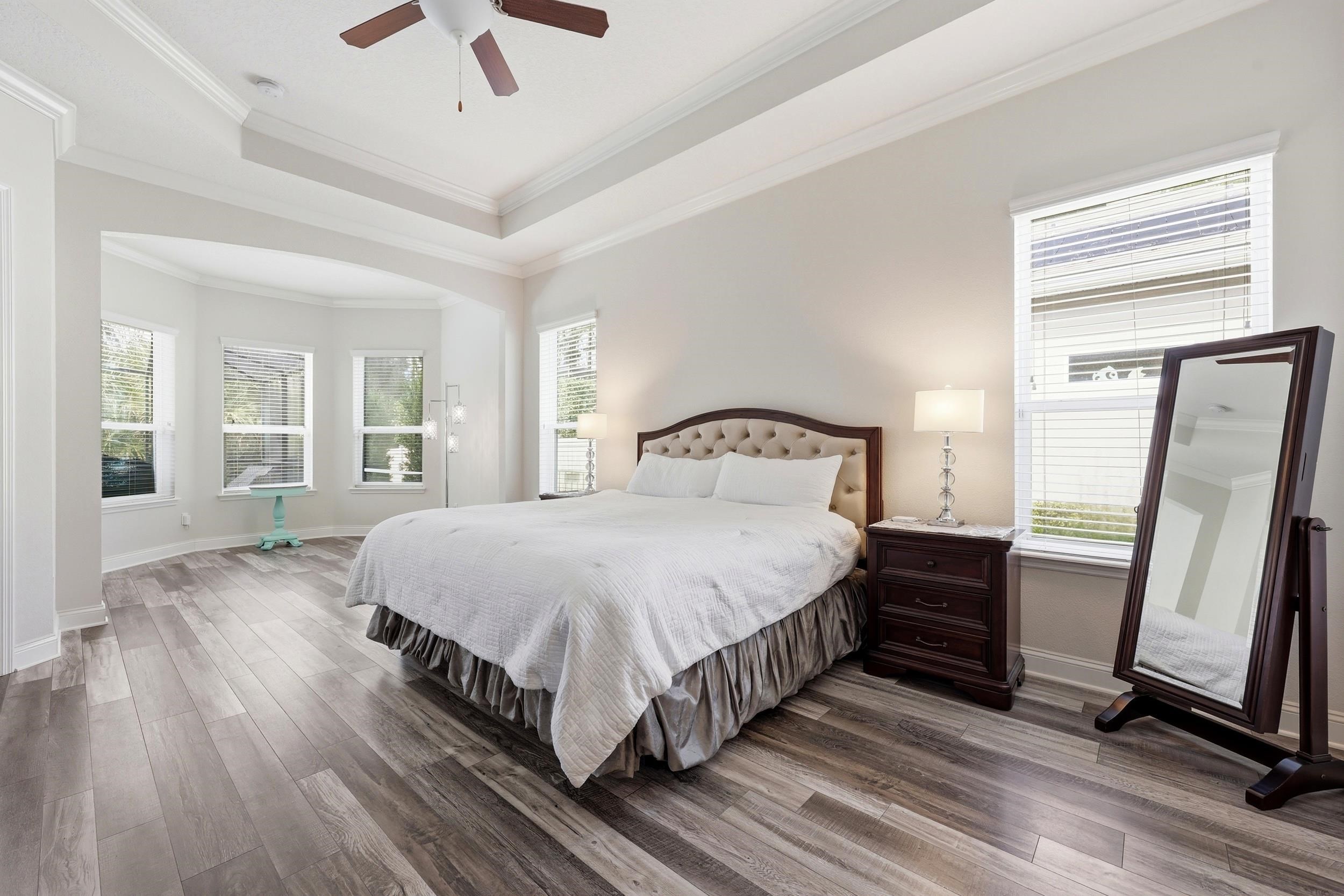 Image 28 of 74 For 324 Enrede Ln