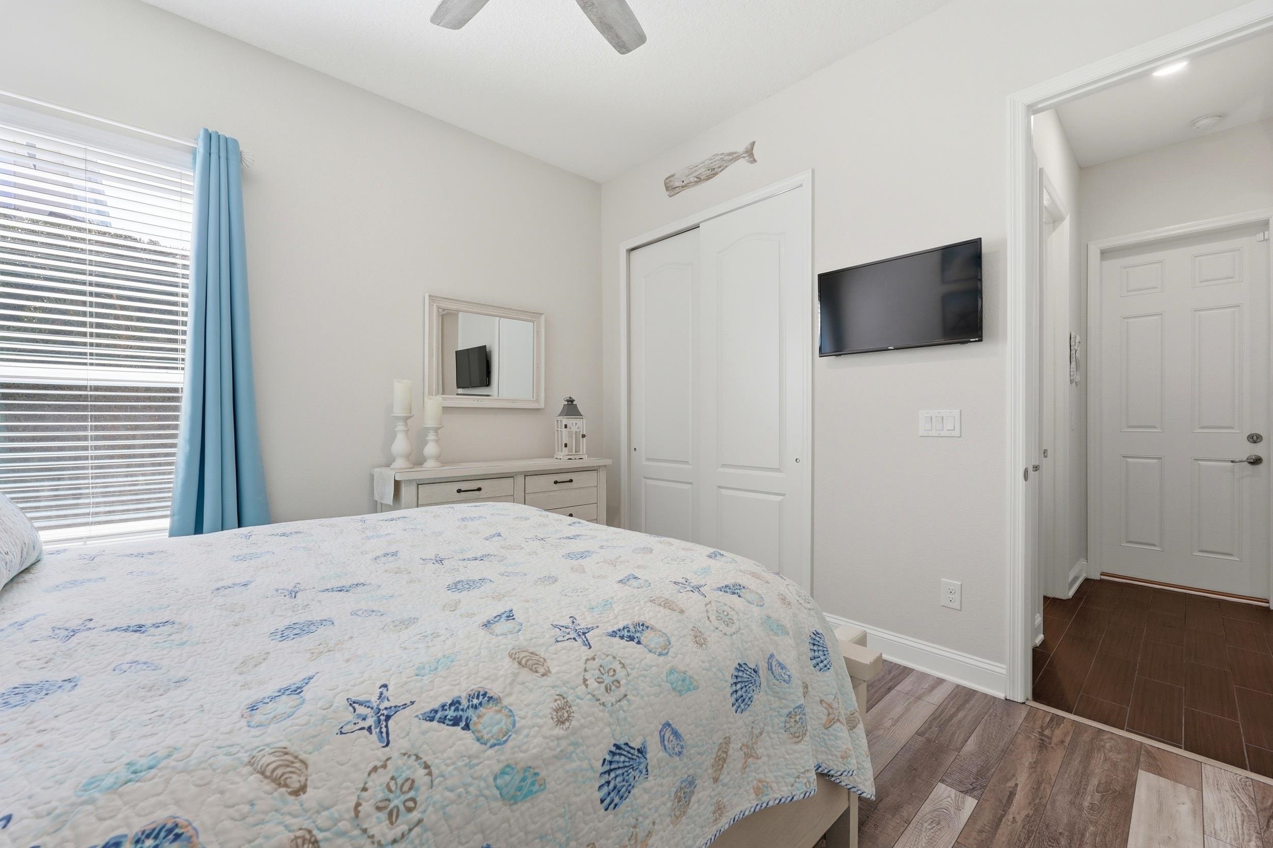 Image 35 of 74 For 324 Enrede Ln