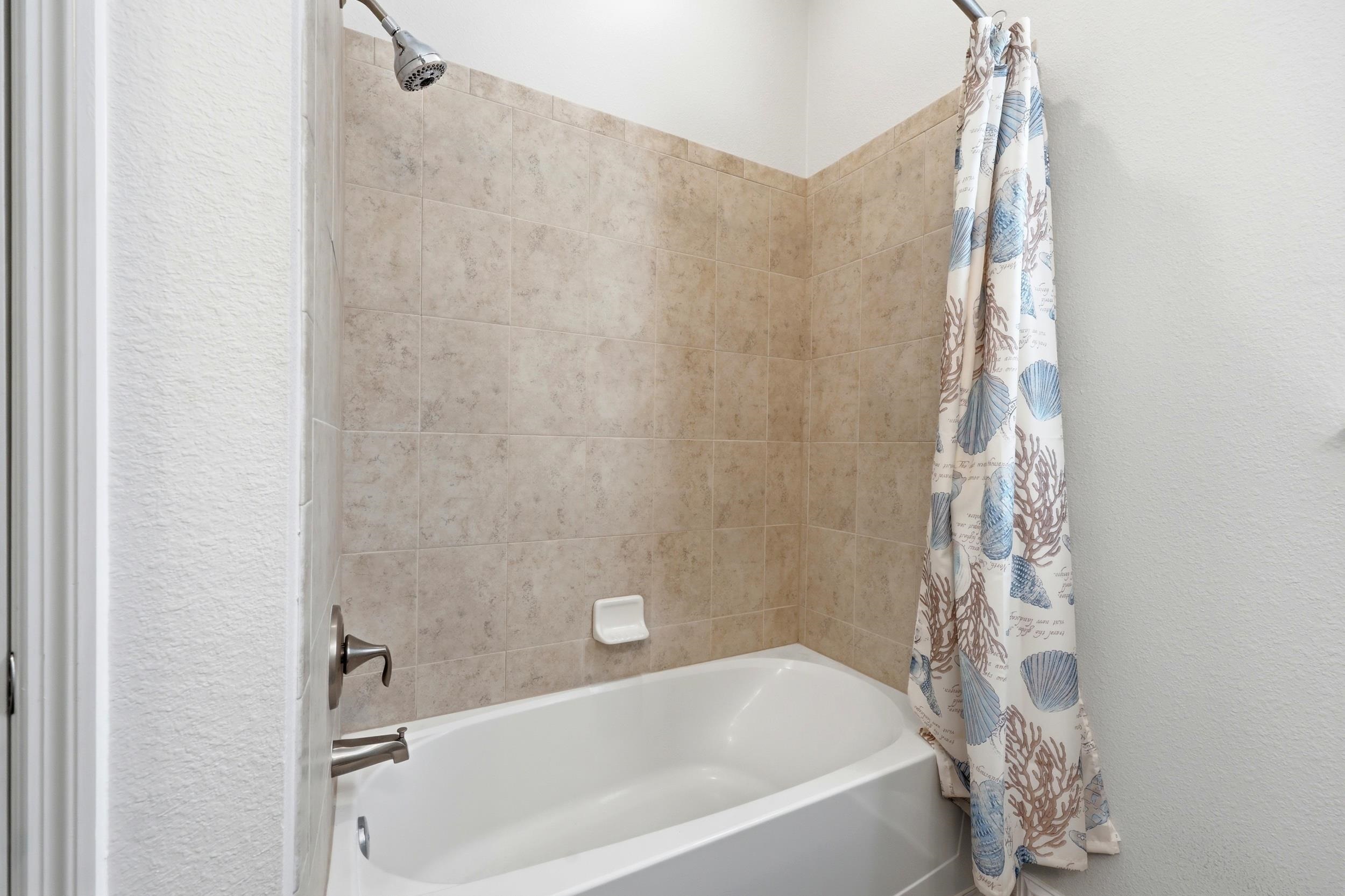 Image 41 of 74 For 324 Enrede Ln