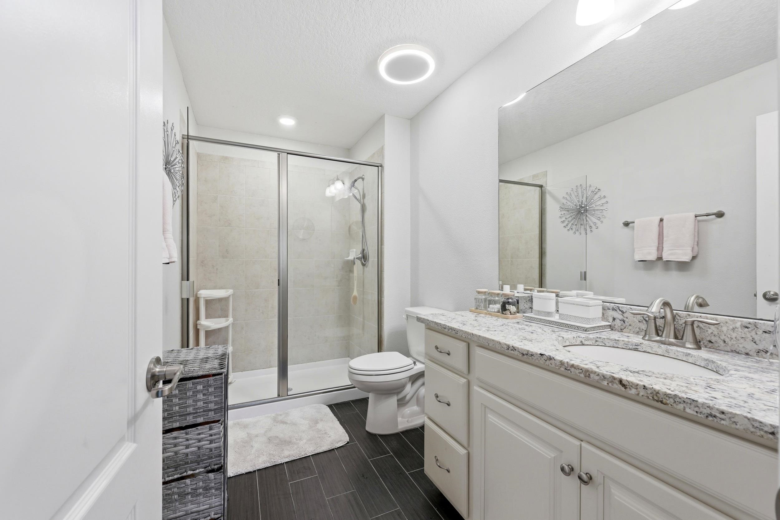 Image 49 of 74 For 324 Enrede Ln