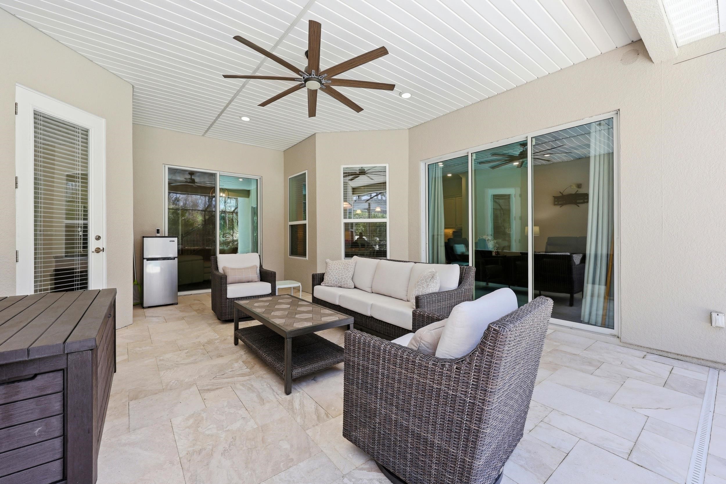 Image 55 of 74 For 324 Enrede Ln