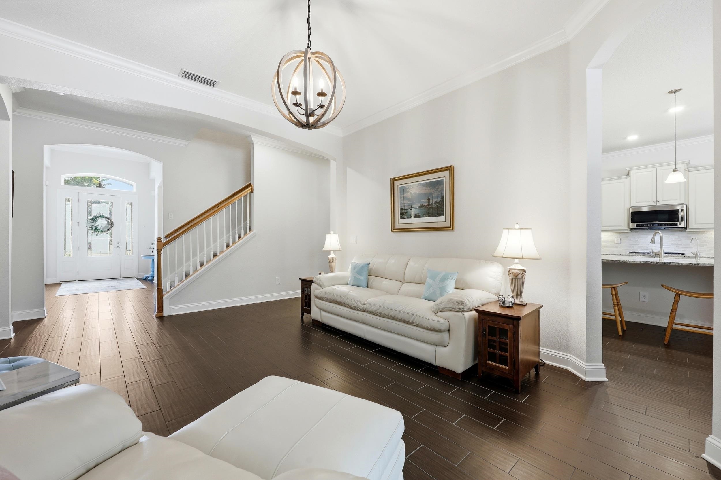 Image 6 of 74 For 324 Enrede Ln