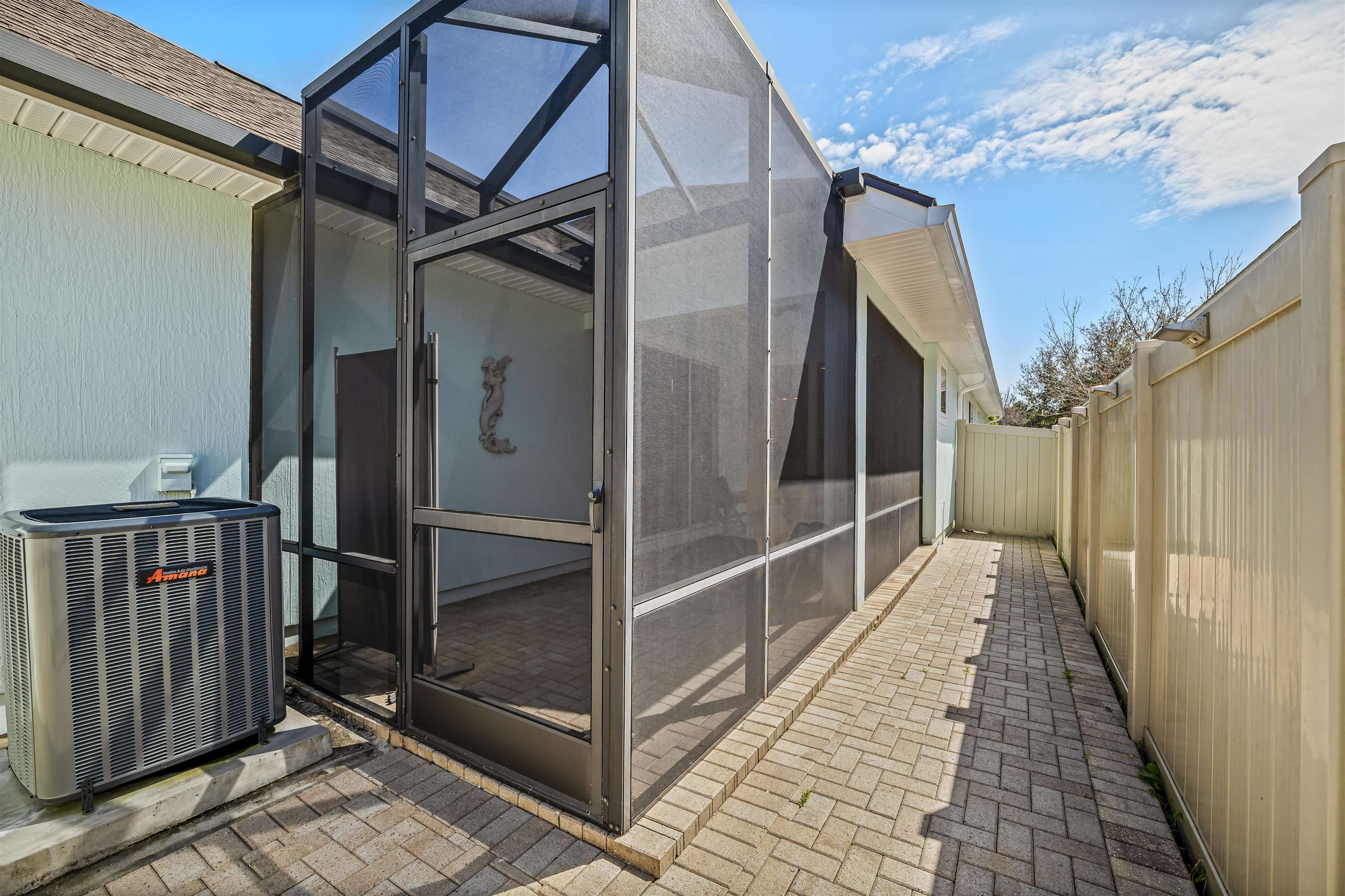 Image 30 of 50 For 344 Garden Wood Dr