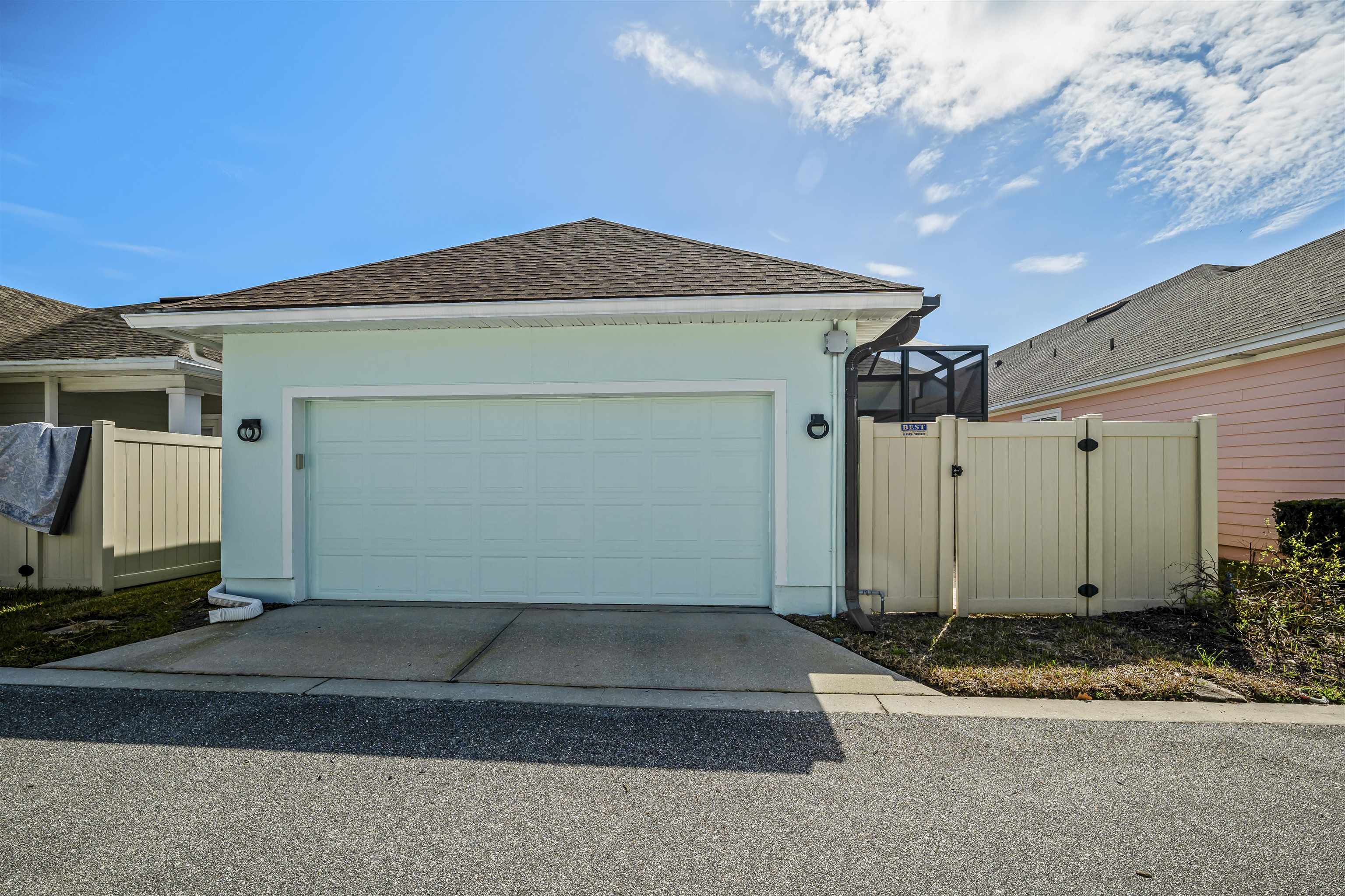 Image 32 of 50 For 344 Garden Wood Dr