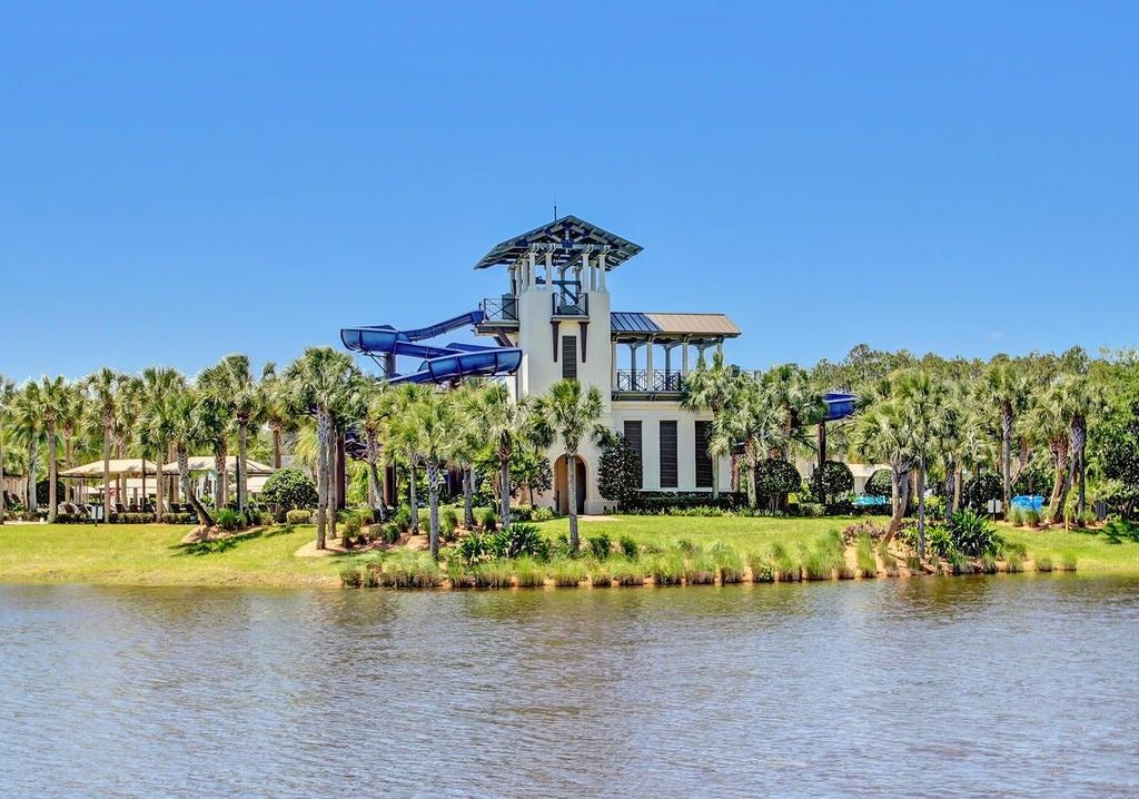 Image 34 of 50 For 344 Garden Wood Dr