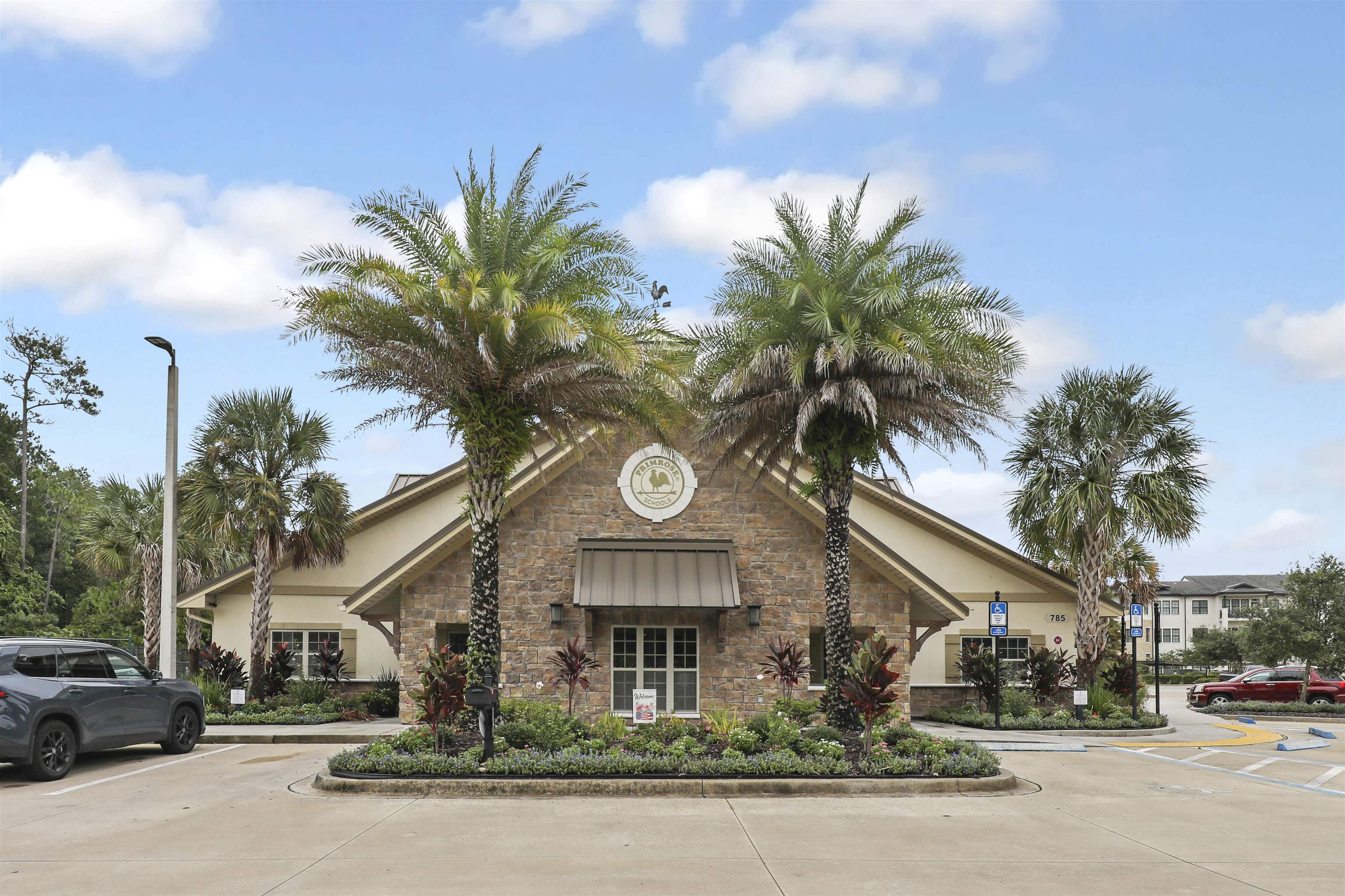 Image 48 of 50 For 344 Garden Wood Dr