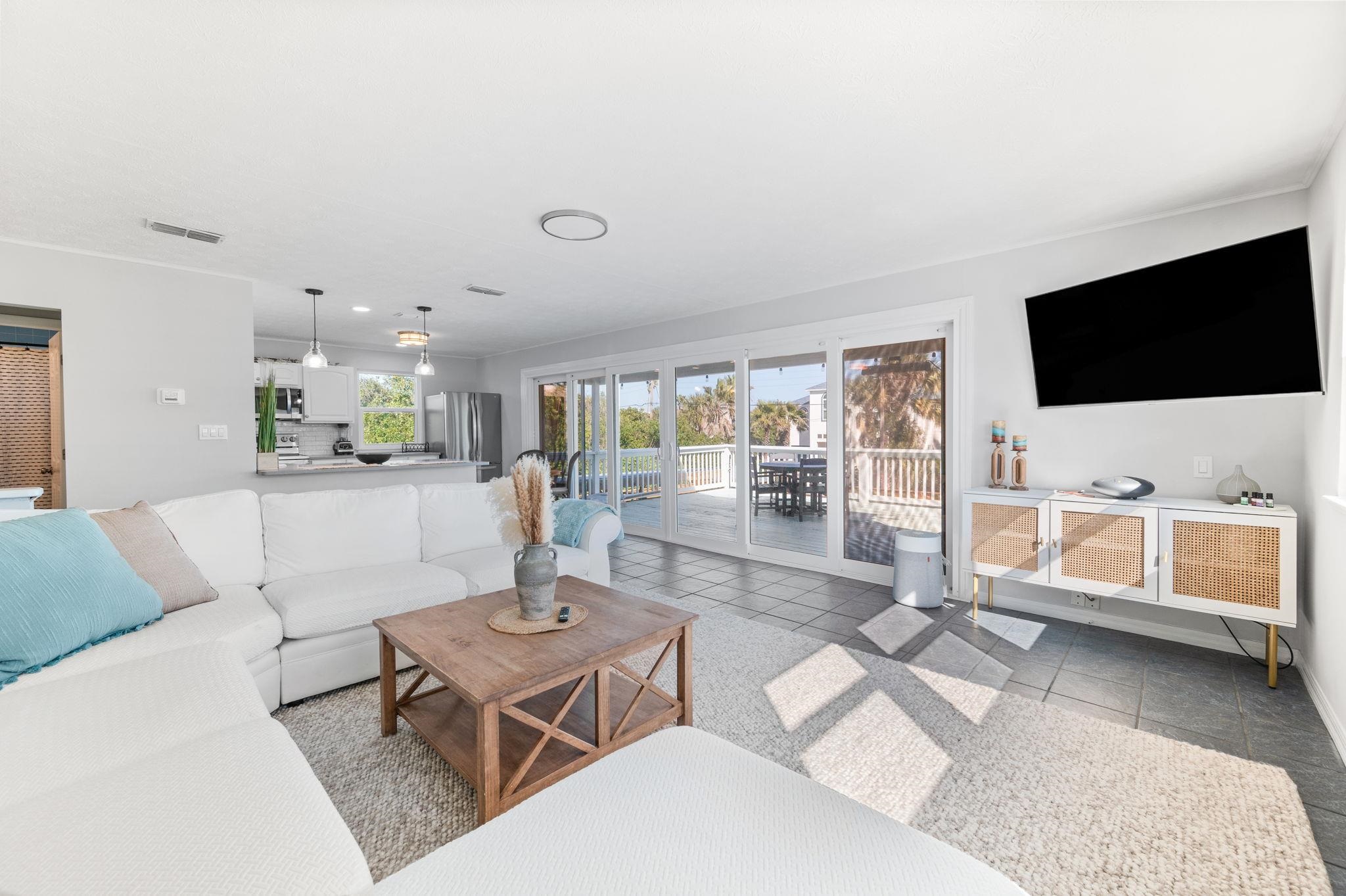 Image 29 of 70 For 40 Magnolia Ave E