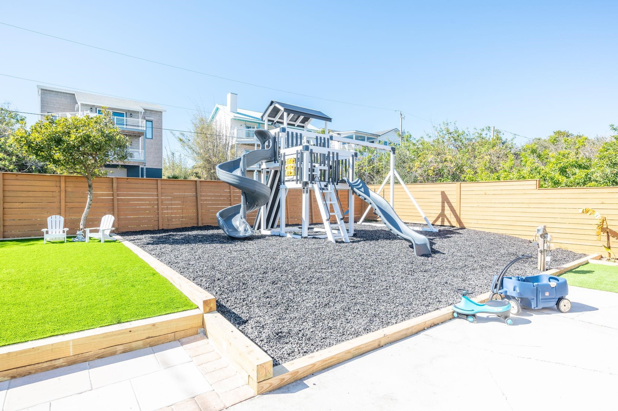 Image 45 of 70 For 40 Magnolia Ave E