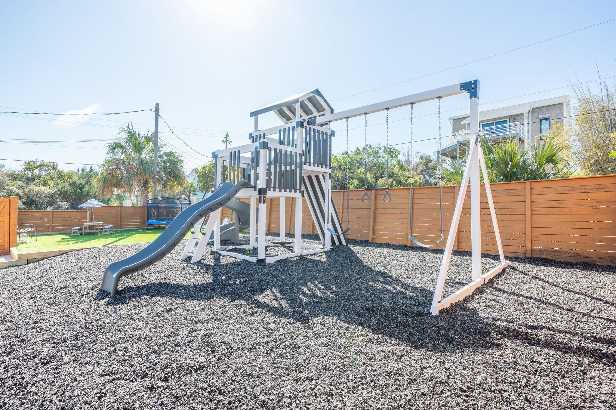 Image 47 of 70 For 40 Magnolia Ave E