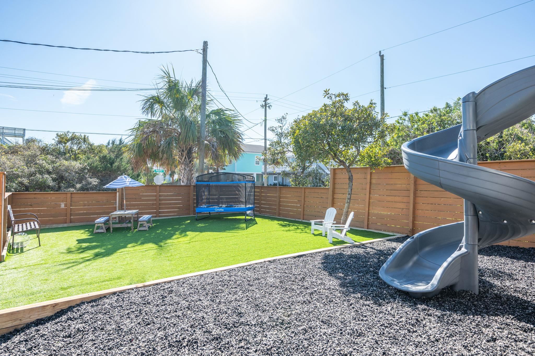 Image 48 of 70 For 40 Magnolia Ave E