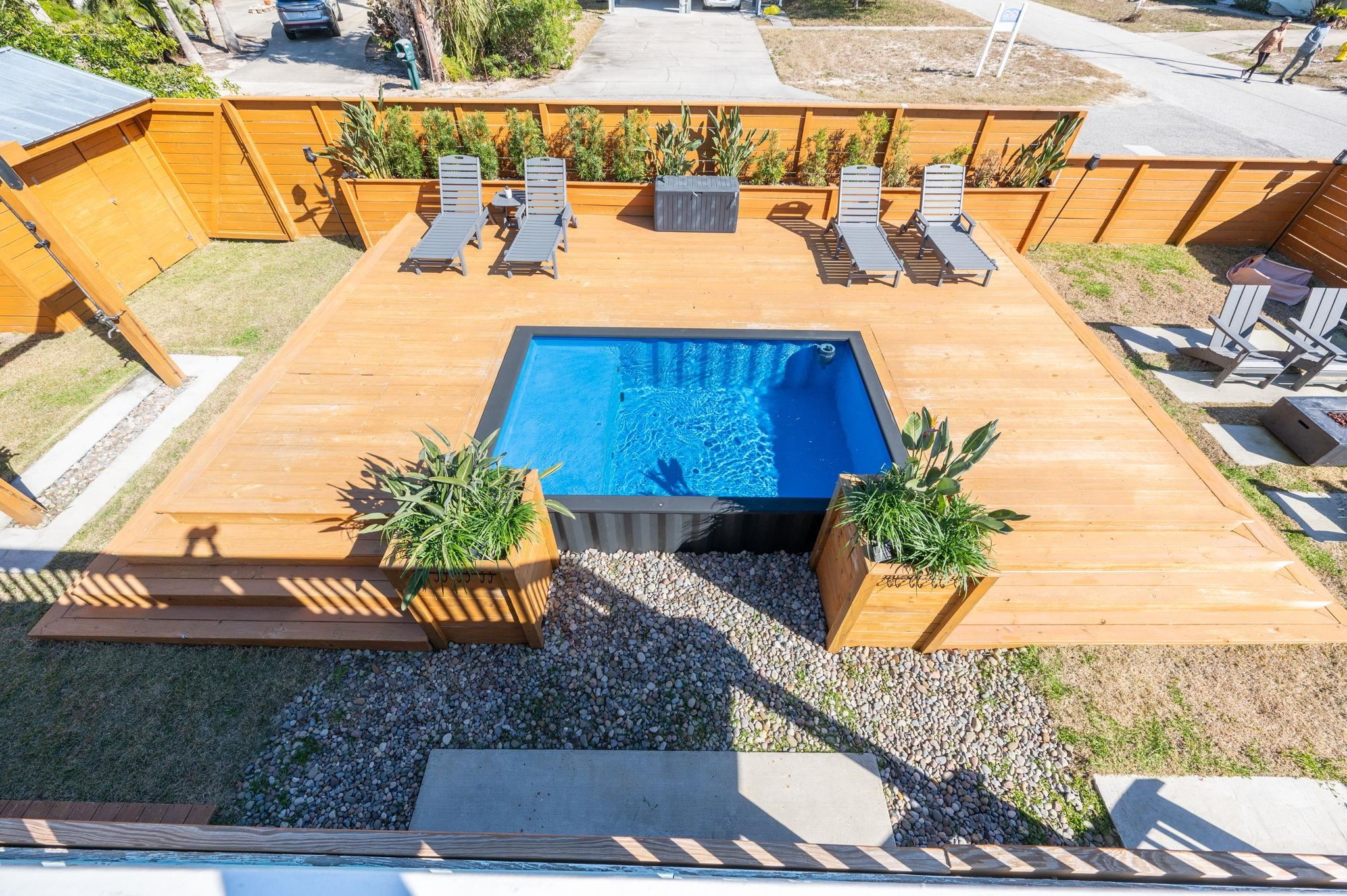 Image 56 of 70 For 40 Magnolia Ave E