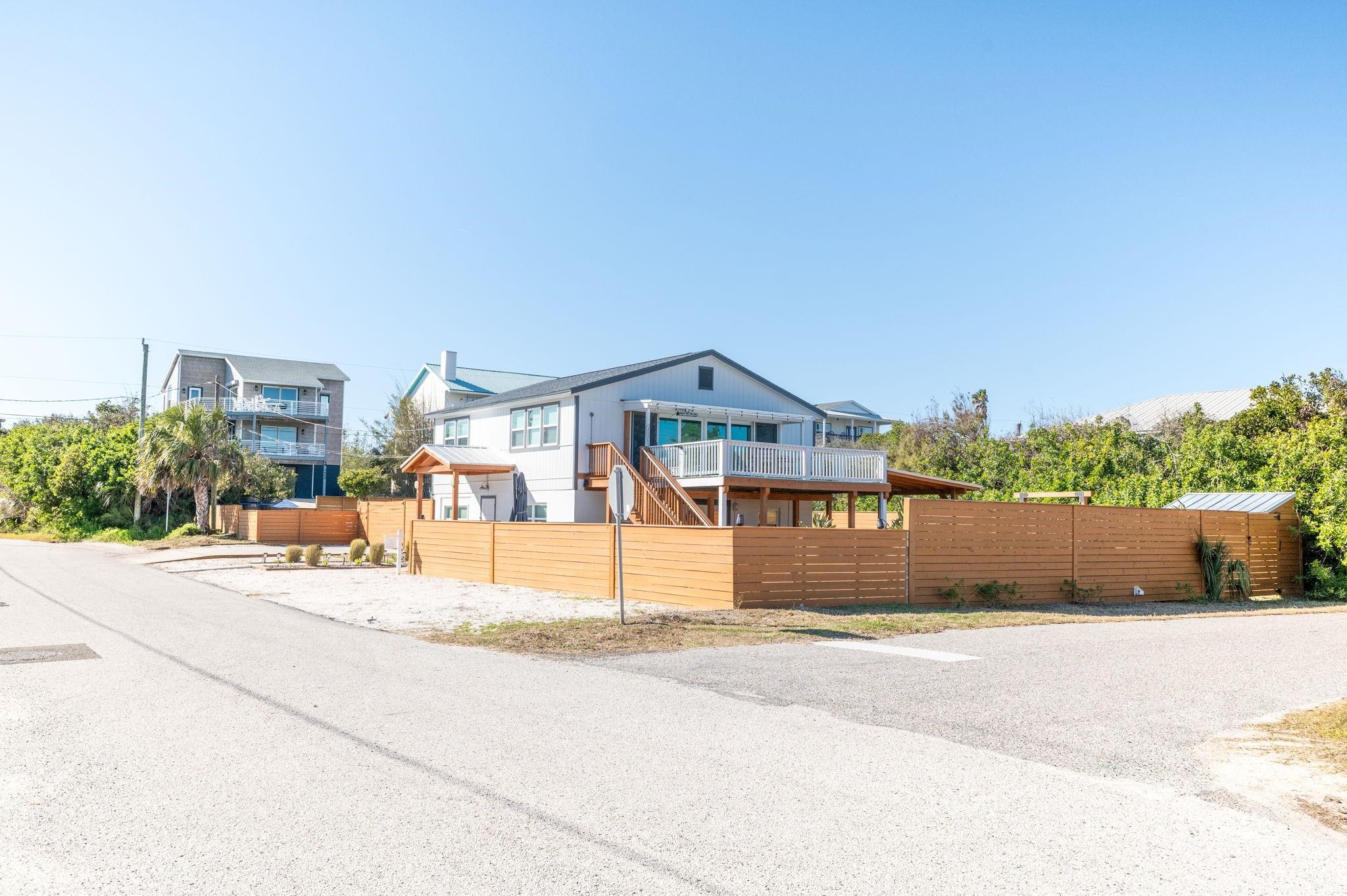 Image 62 of 70 For 40 Magnolia Ave E