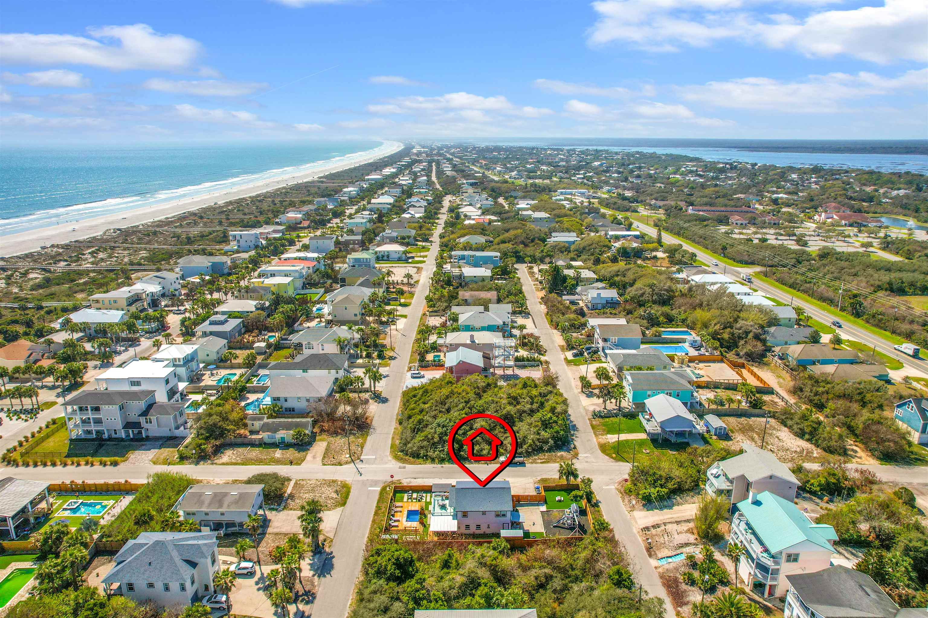 Image 69 of 70 For 40 Magnolia Ave E