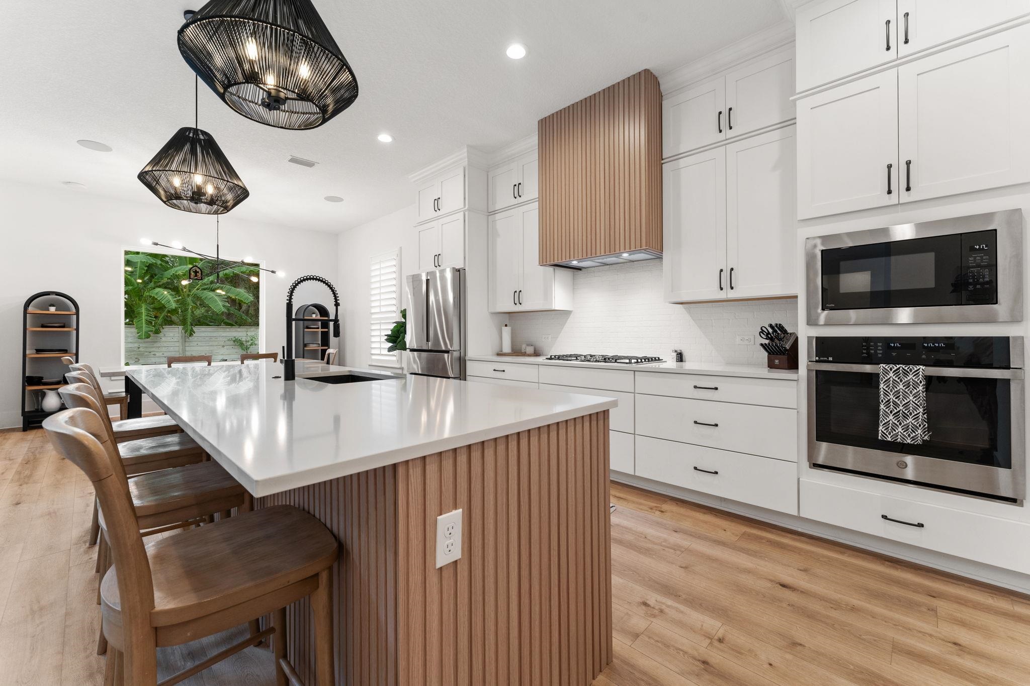 Image 9 of 36 For 152 Sherwood Ave