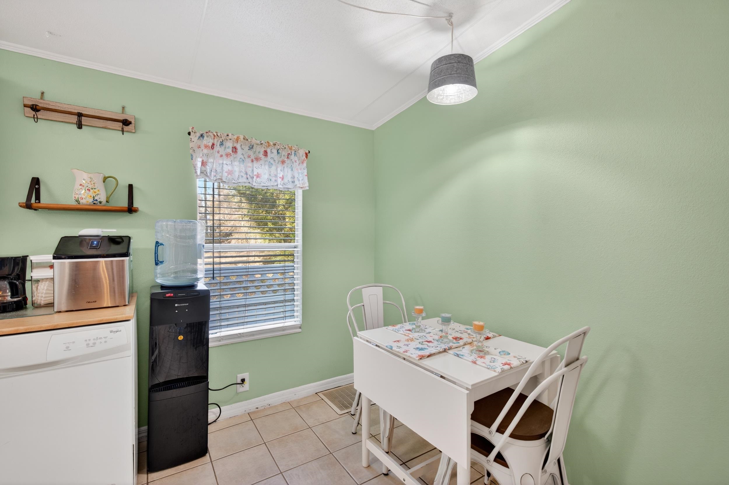 Image 12 of 38 For 5020 Kenneth Street