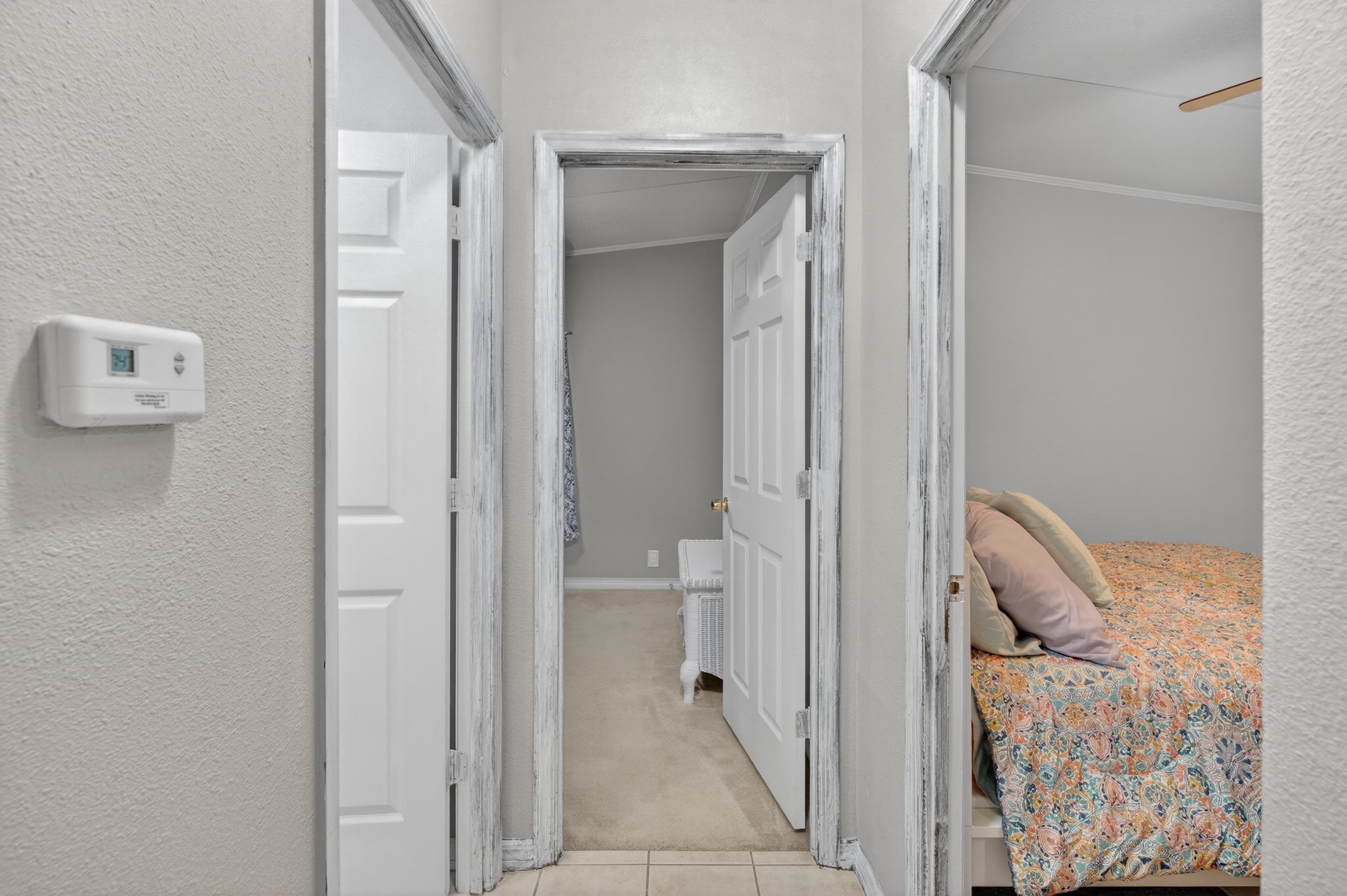 Image 20 of 38 For 5020 Kenneth Street