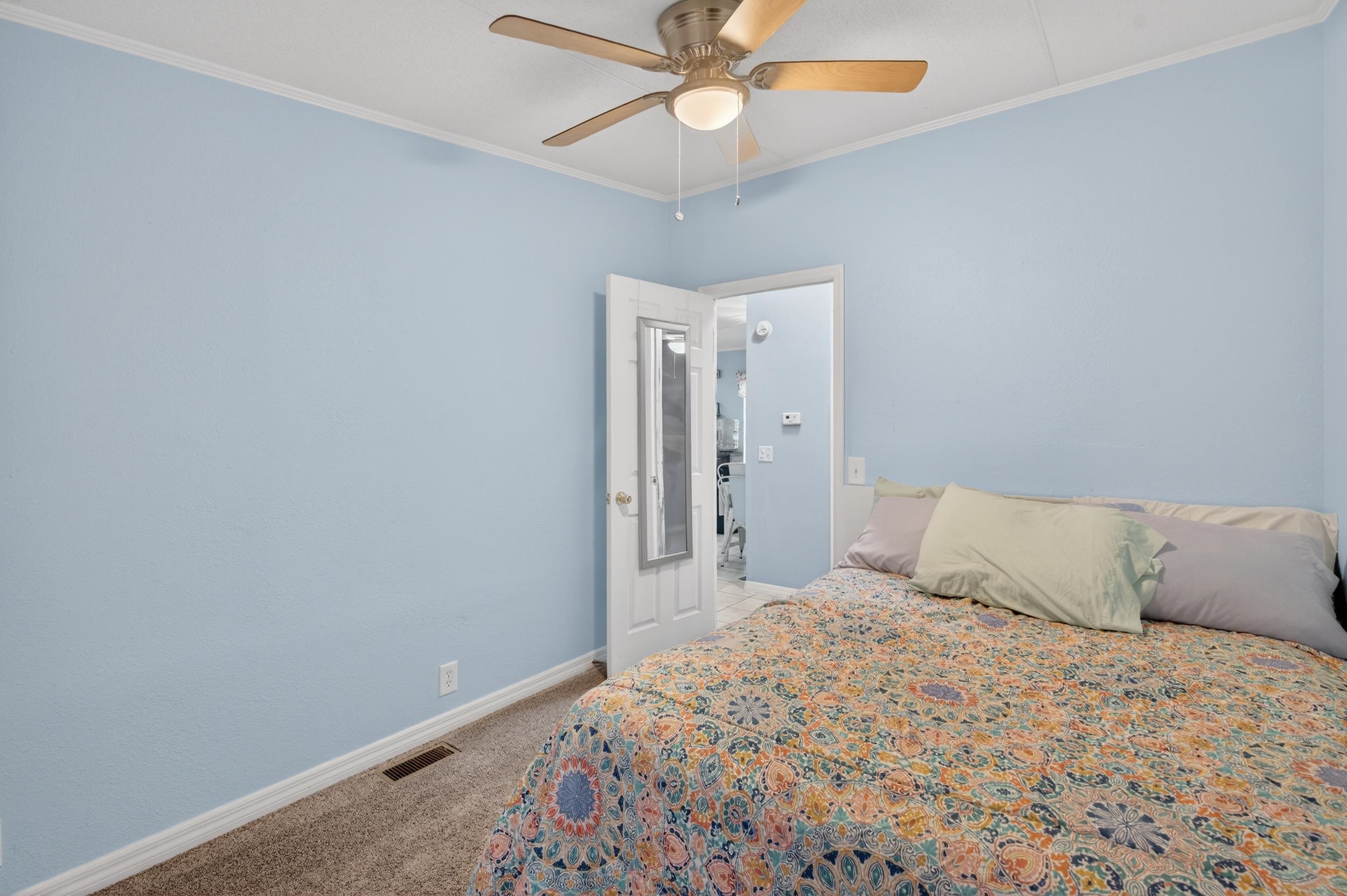 Image 23 of 38 For 5020 Kenneth Street