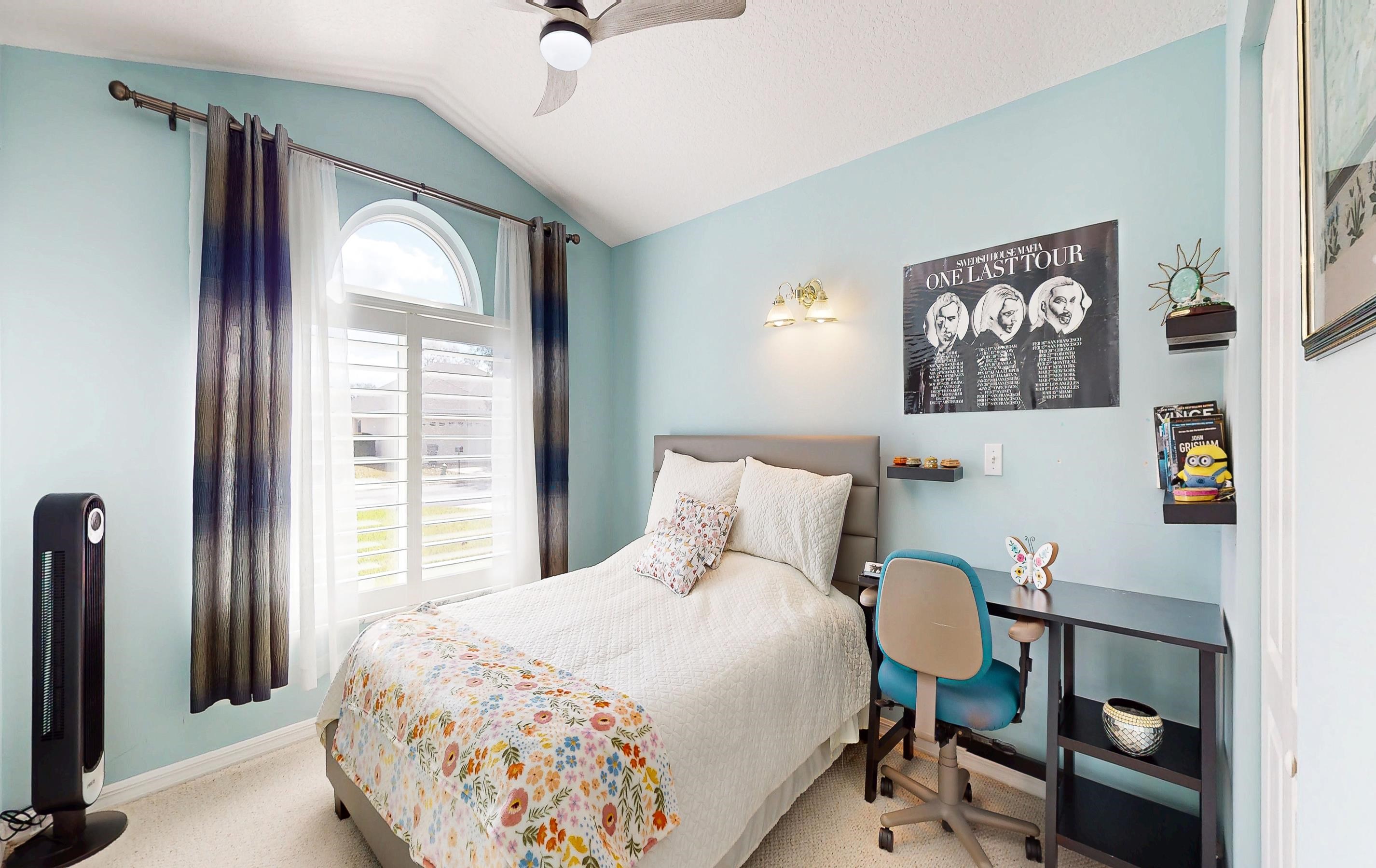 Image 24 of 48 For 701 Captains Drive