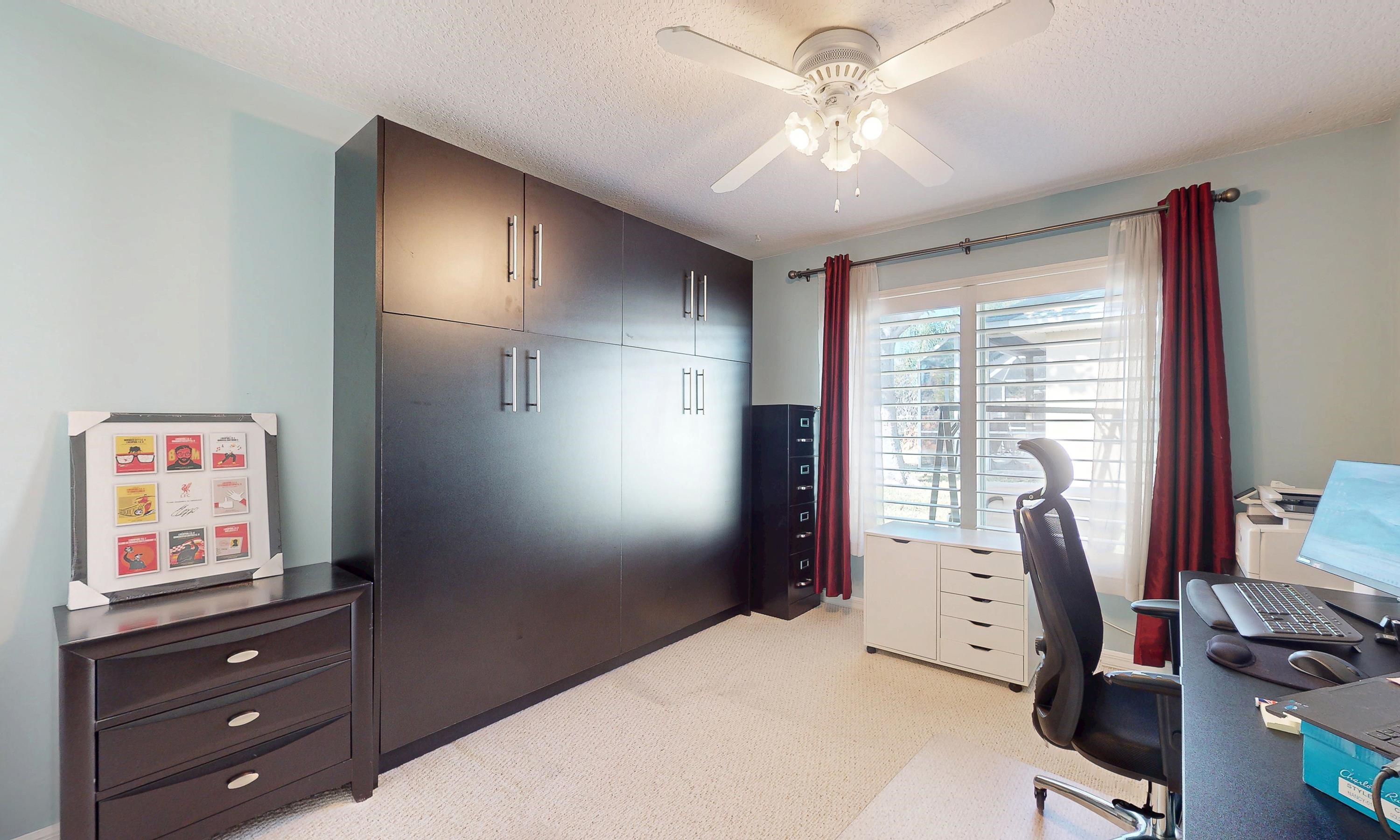 Image 27 of 48 For 701 Captains Drive