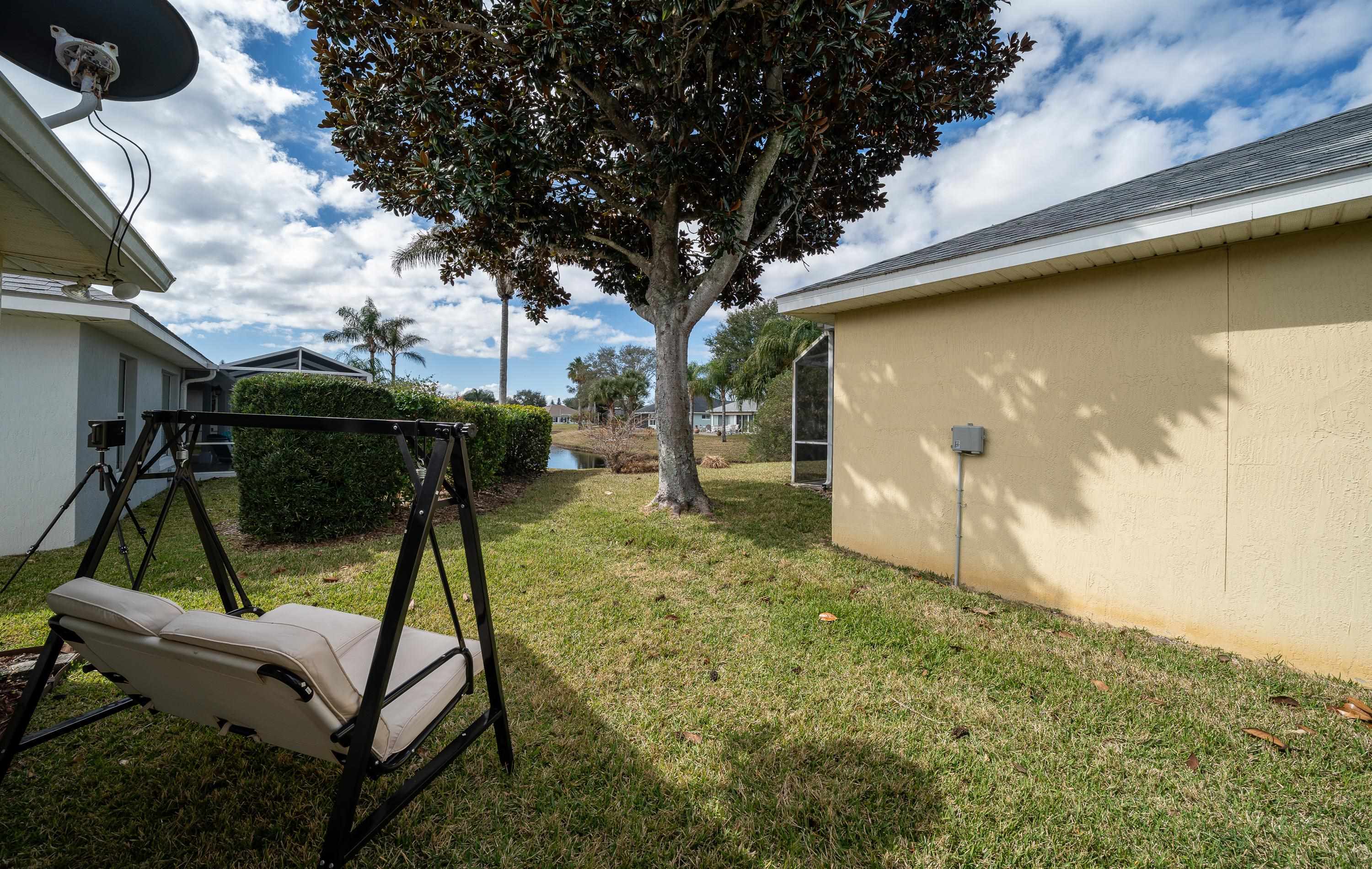 Image 37 of 48 For 701 Captains Drive