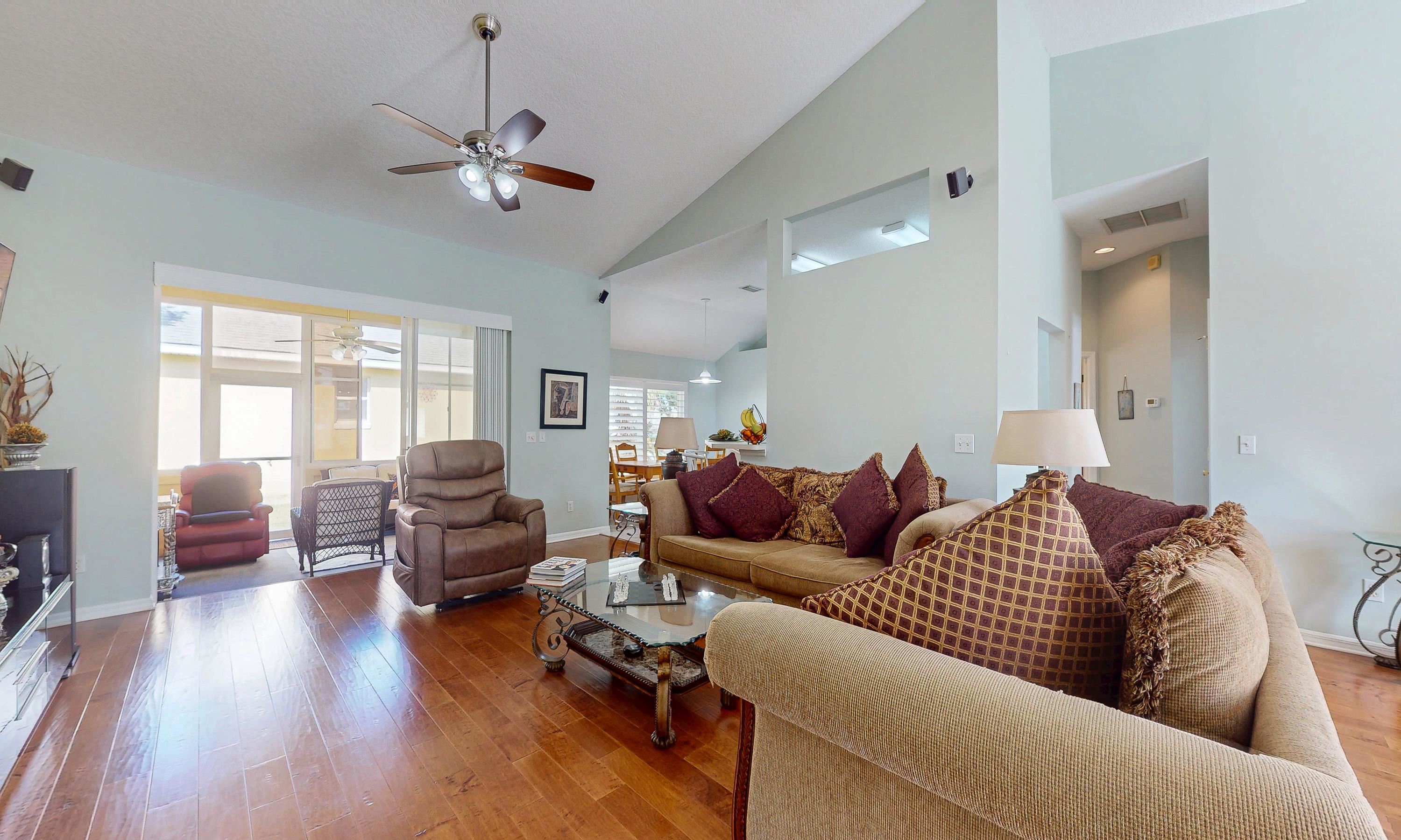 Image 7 of 48 For 701 Captains Drive