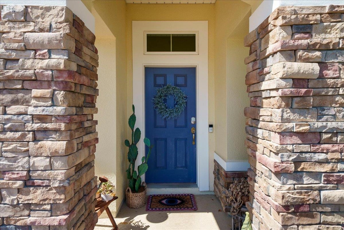 Image 2 of 77 For 110 Ceja Way