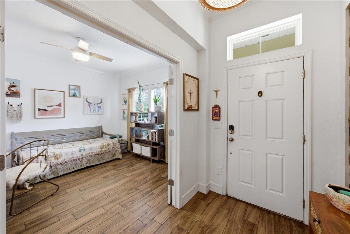 Image 31 of 77 For 110 Ceja Way