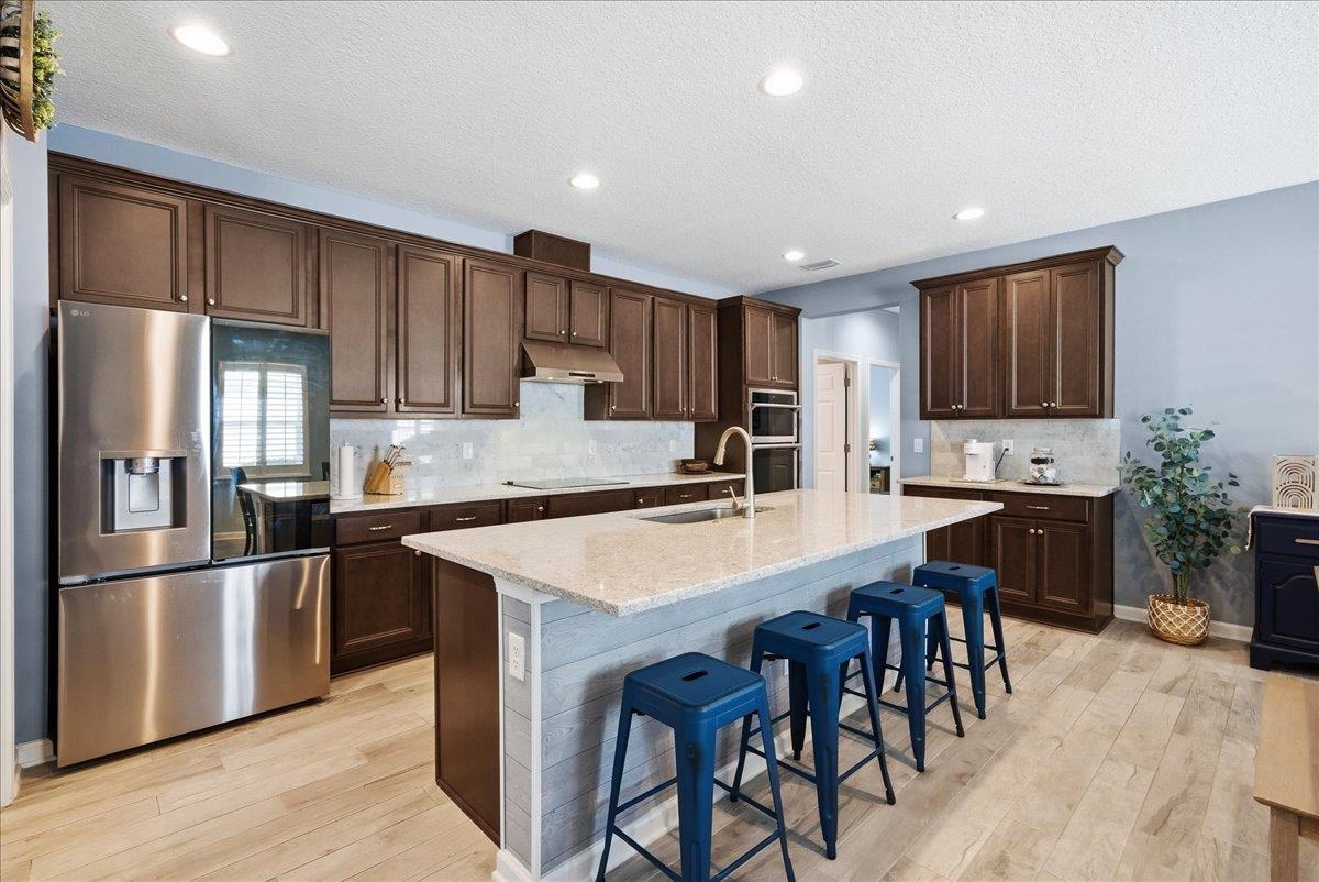 Image 15 of 58 For 30 La Mancha Drive