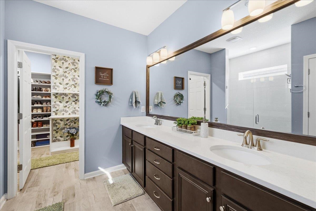 Image 23 of 58 For 30 La Mancha Drive