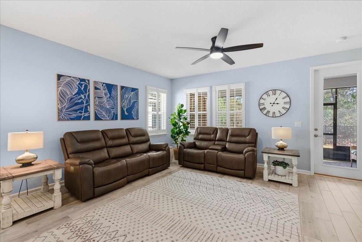 Image 9 of 58 For 30 La Mancha Drive