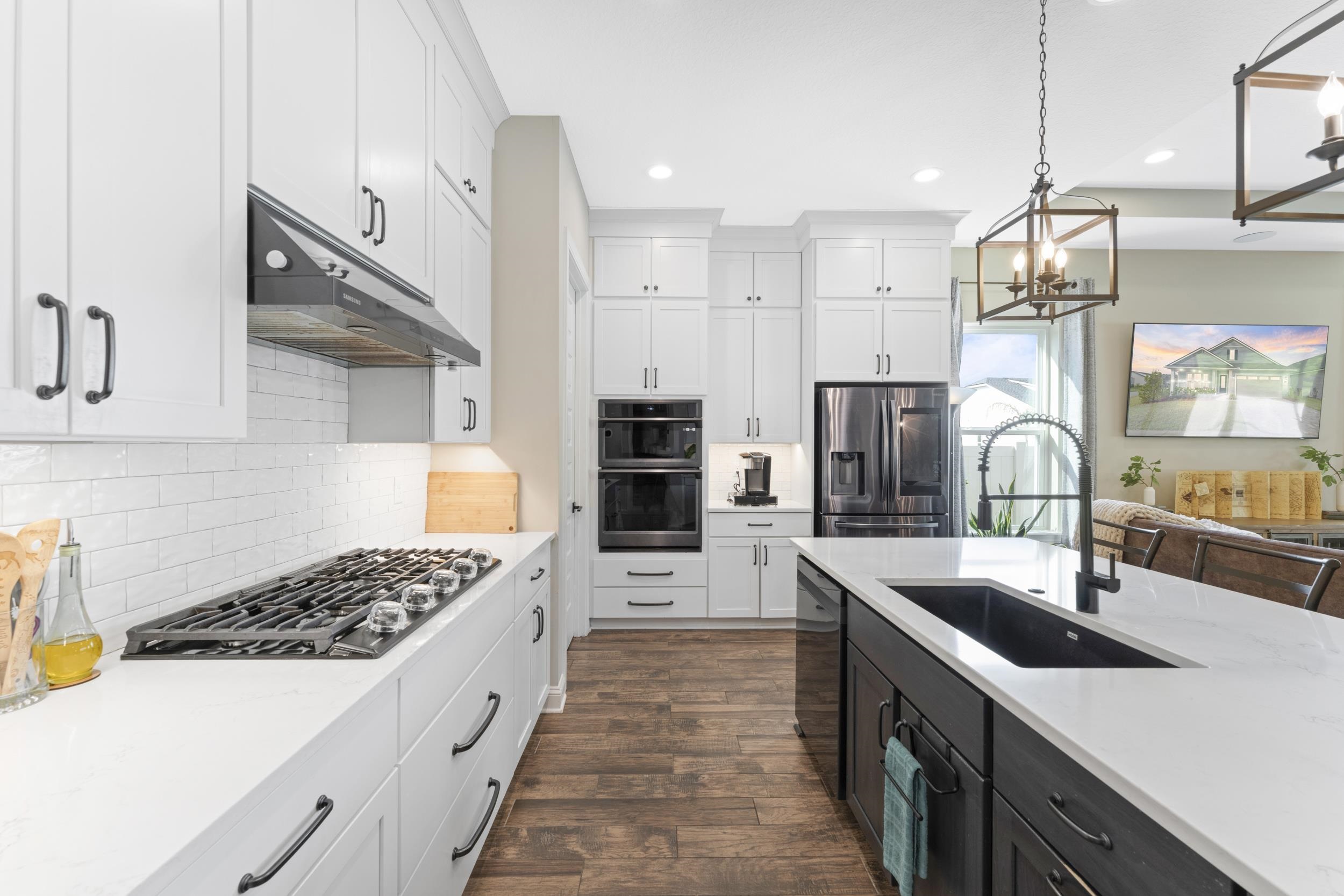 Image 12 of 40 For 380 Maralinda Dr