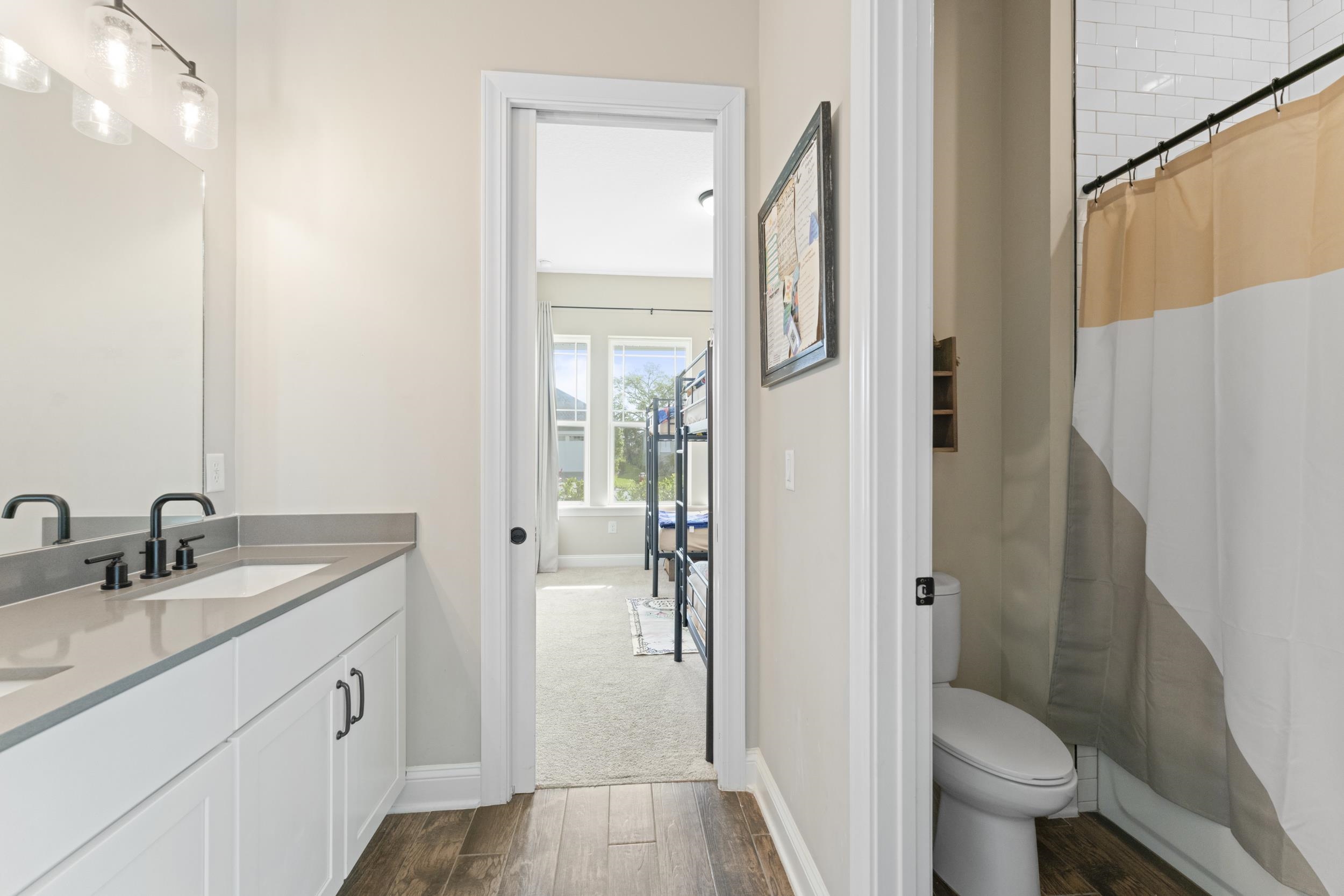 Image 24 of 40 For 380 Maralinda Dr