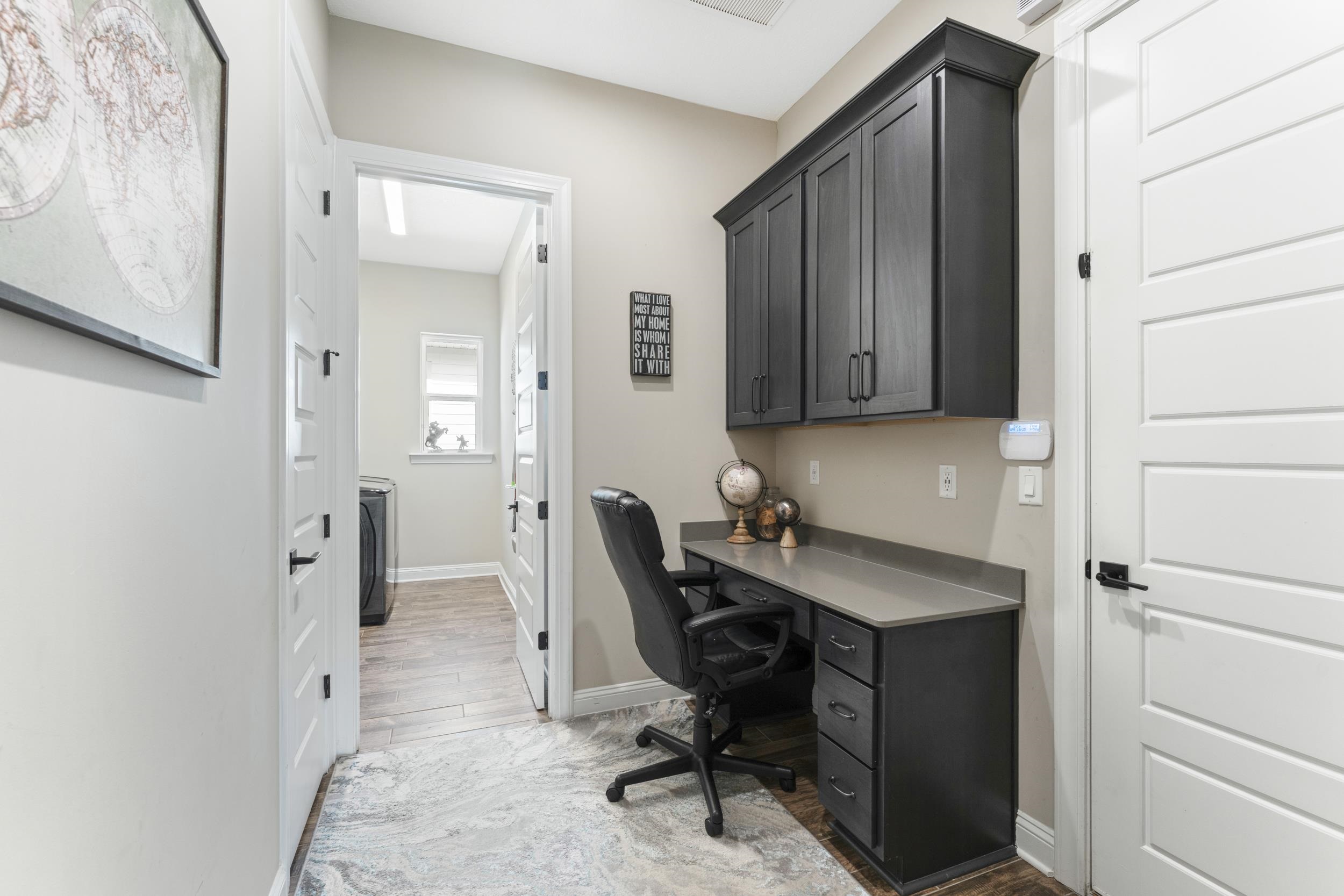 Image 29 of 40 For 380 Maralinda Dr