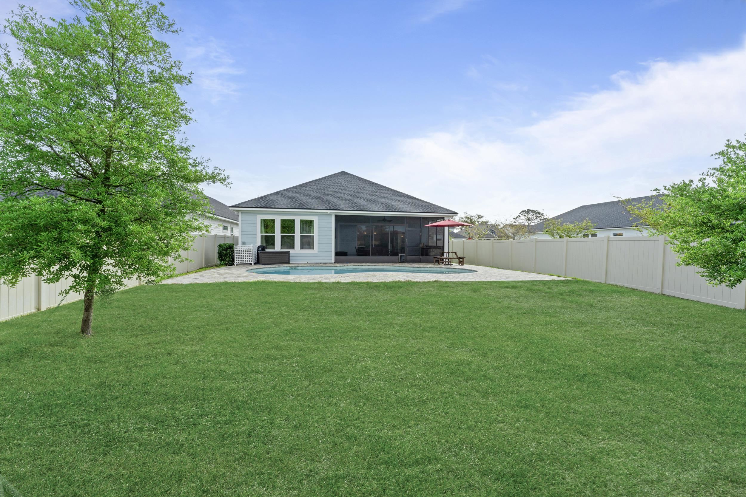 Image 39 of 40 For 380 Maralinda Dr