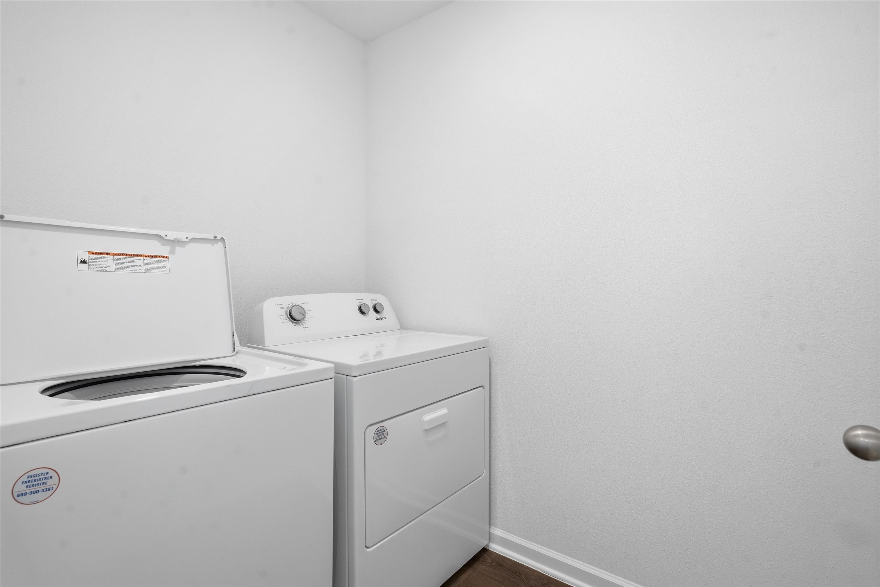 Image 39 of 54 For 190 Ardila Cir