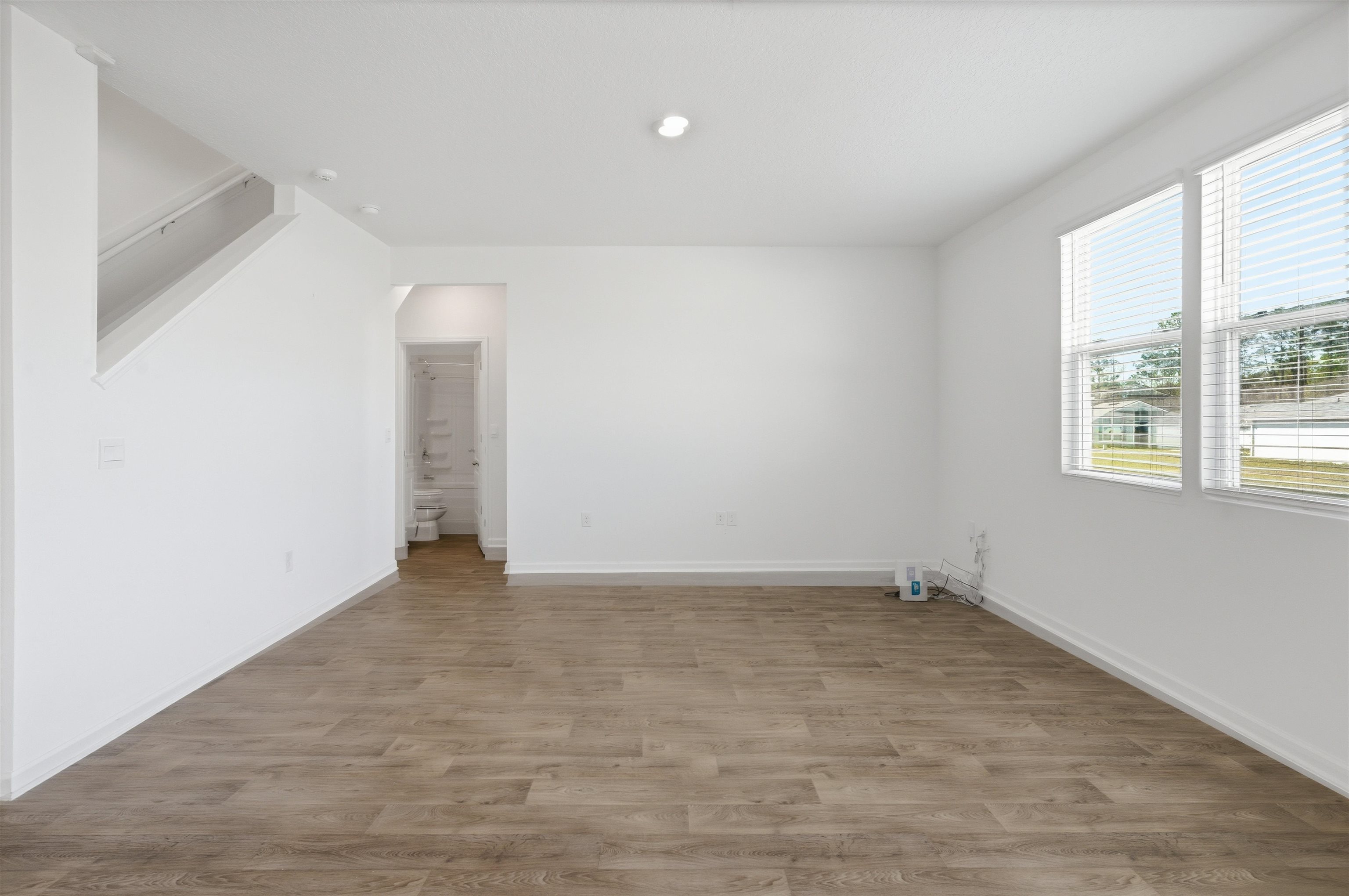 Image 8 of 54 For 190 Ardila Cir