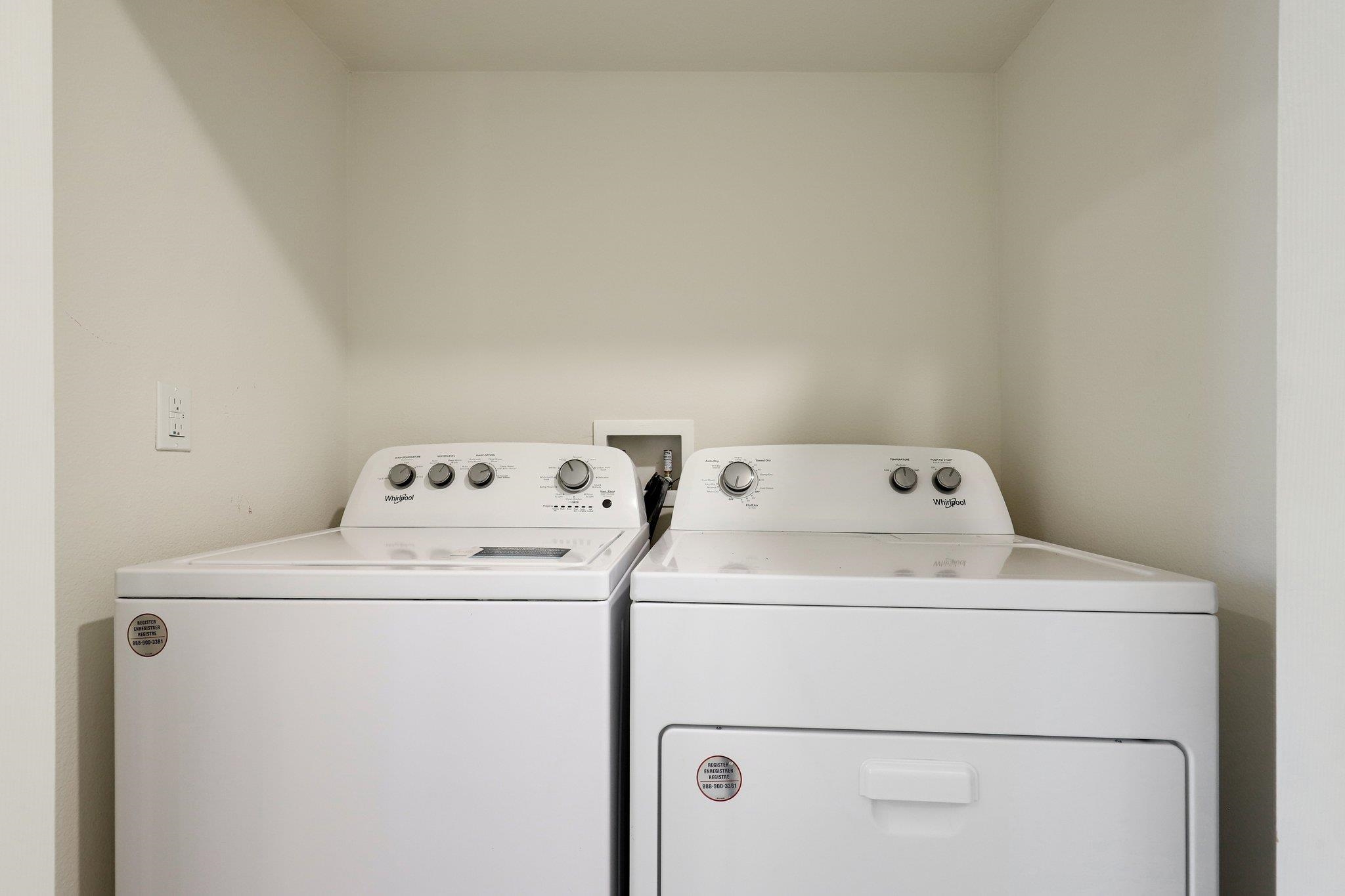 Image 26 of 26 For 70 Whispering Brook Dr