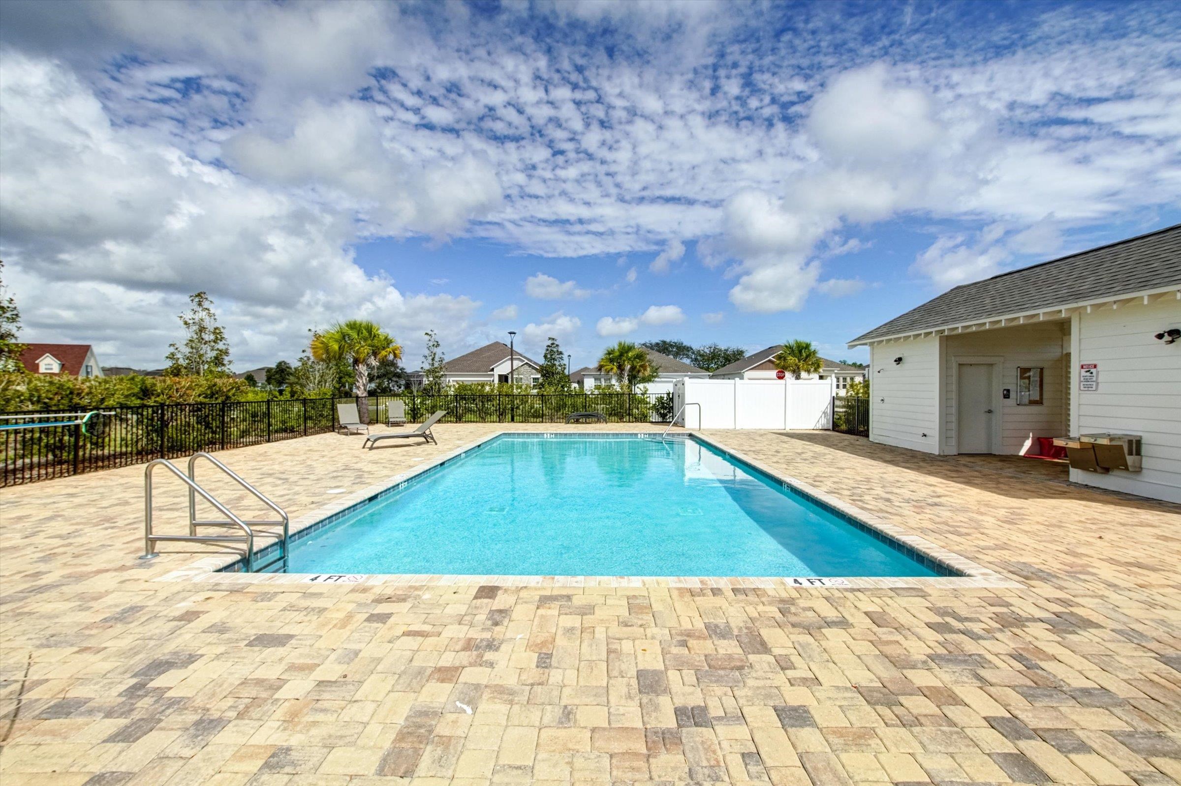 Image 33 of 48 For 103 Ocean Jasper Dr