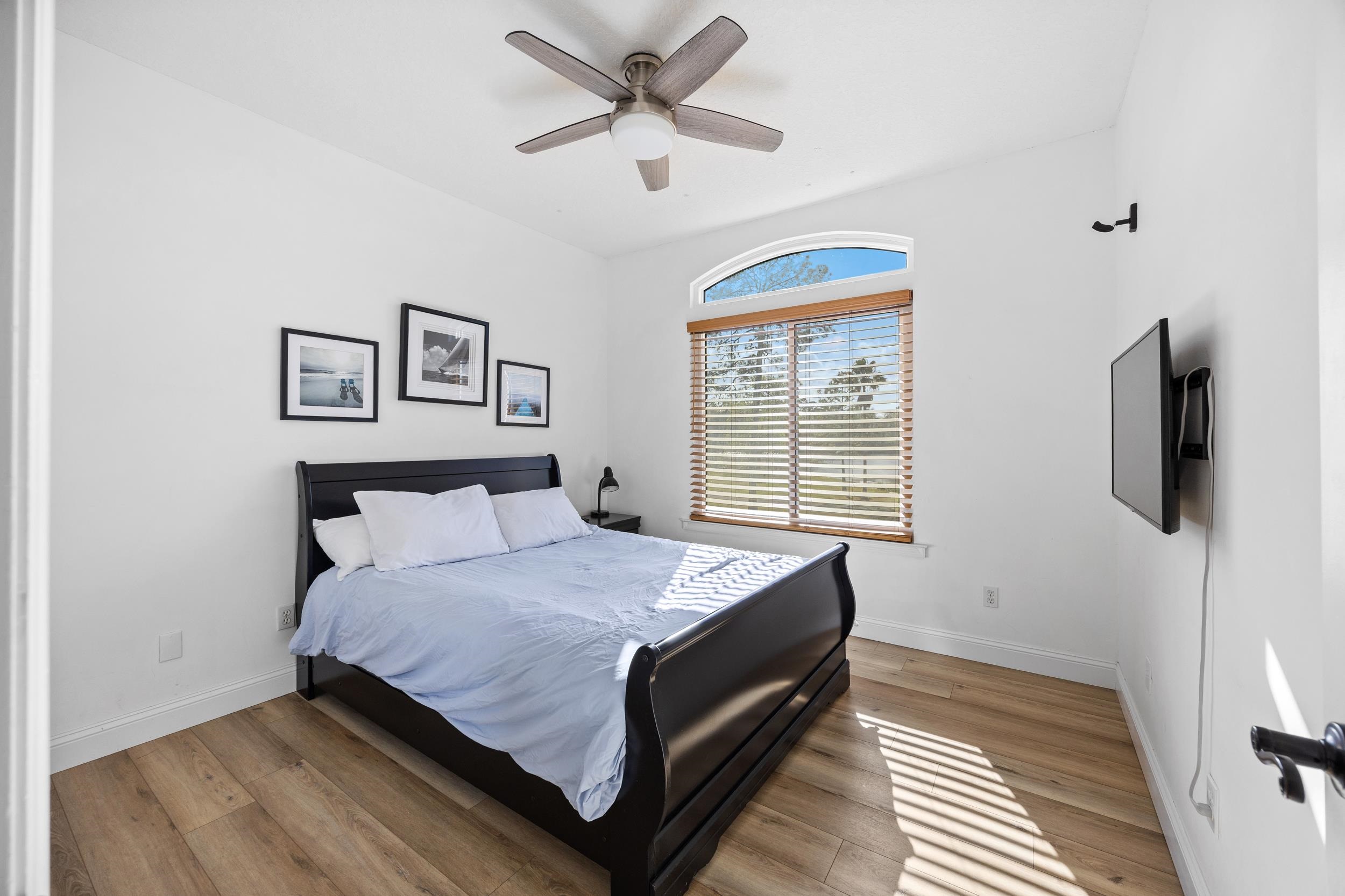 Image 56 of 97 For 1880-a County Road 214