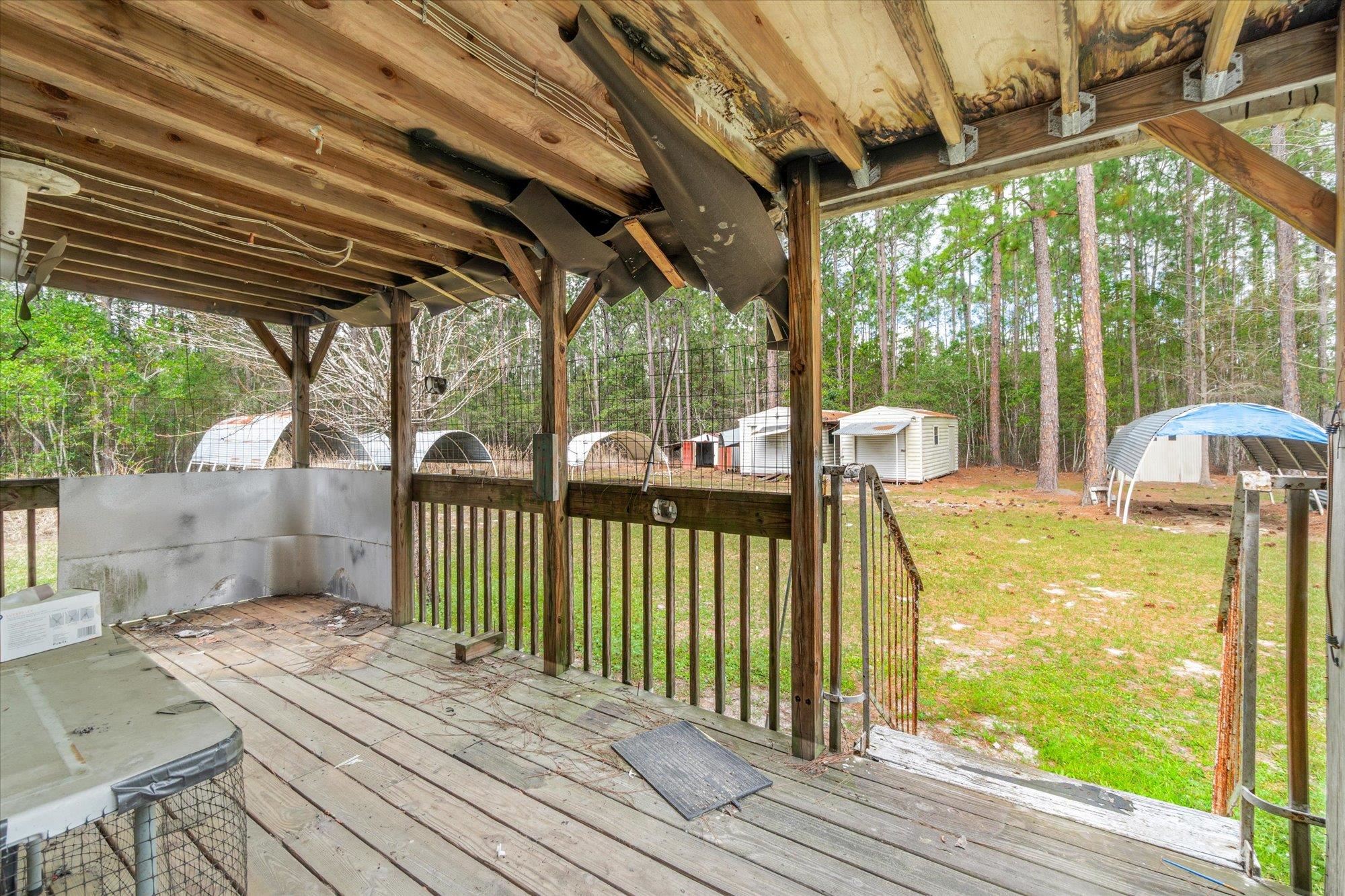 Image 19 of 53 For 4040 Cedar Ford Blvd