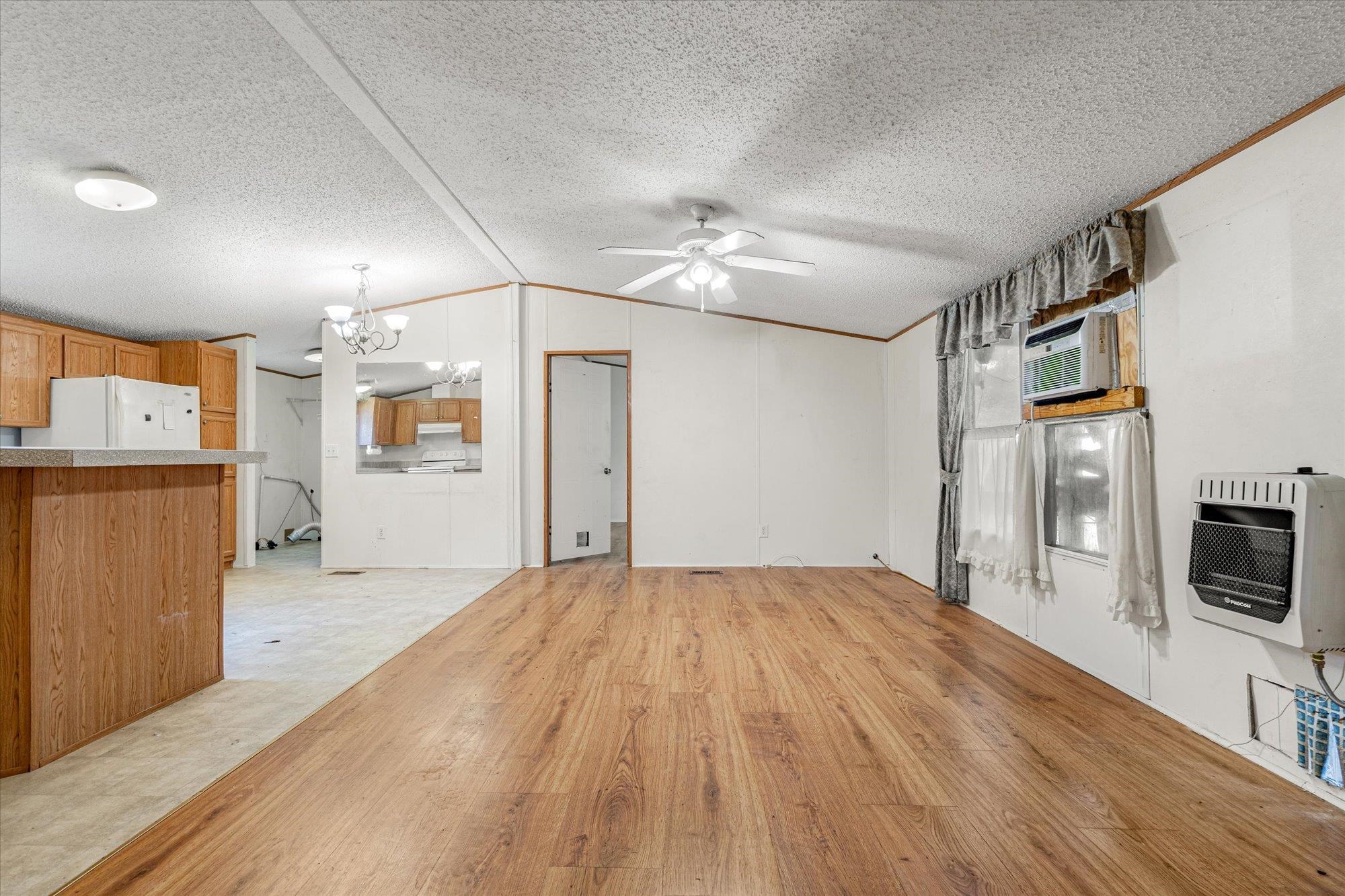 Image 2 of 53 For 4040 Cedar Ford Blvd