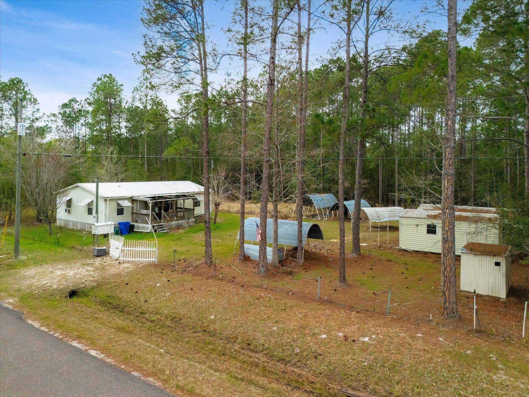 Image 31 of 53 For 4040 Cedar Ford Blvd