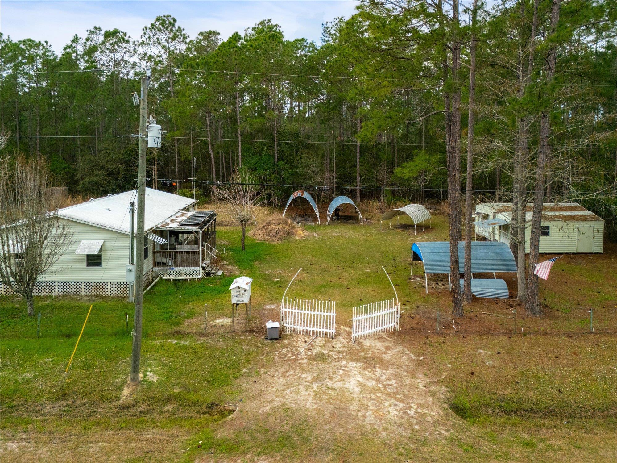 Image 32 of 53 For 4040 Cedar Ford Blvd