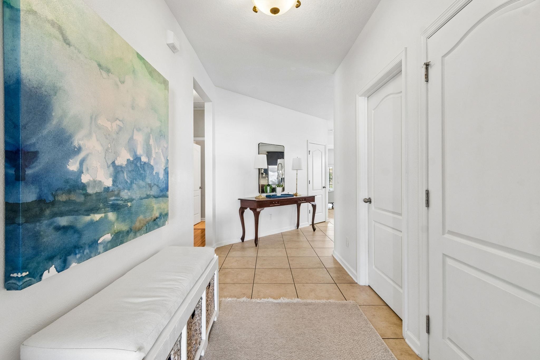 Image 2 of 54 For 206 Mission Cove Cir