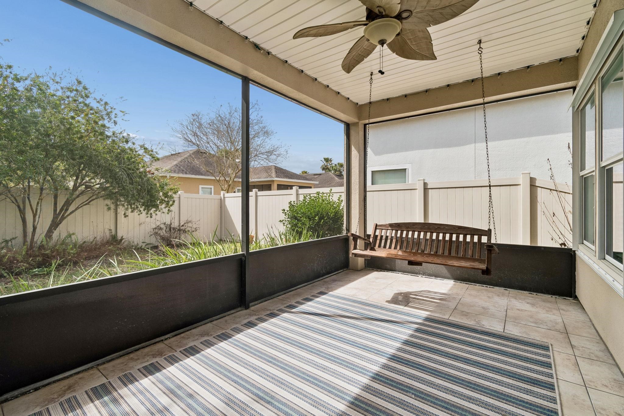 Image 35 of 54 For 206 Mission Cove Cir