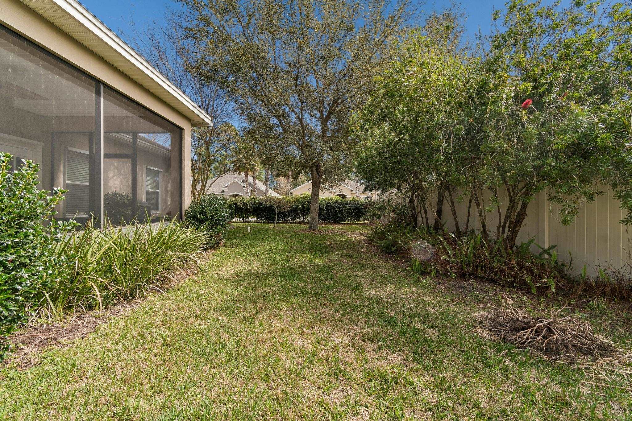 Image 41 of 54 For 206 Mission Cove Cir