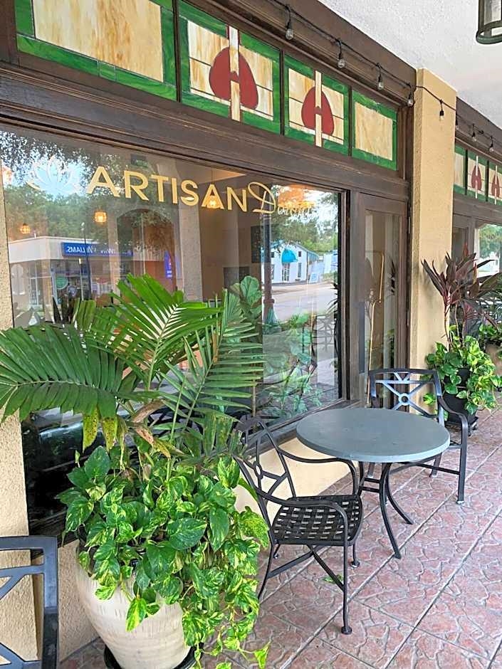 Image 34 of 58 For 215 Woodland Blvd. S